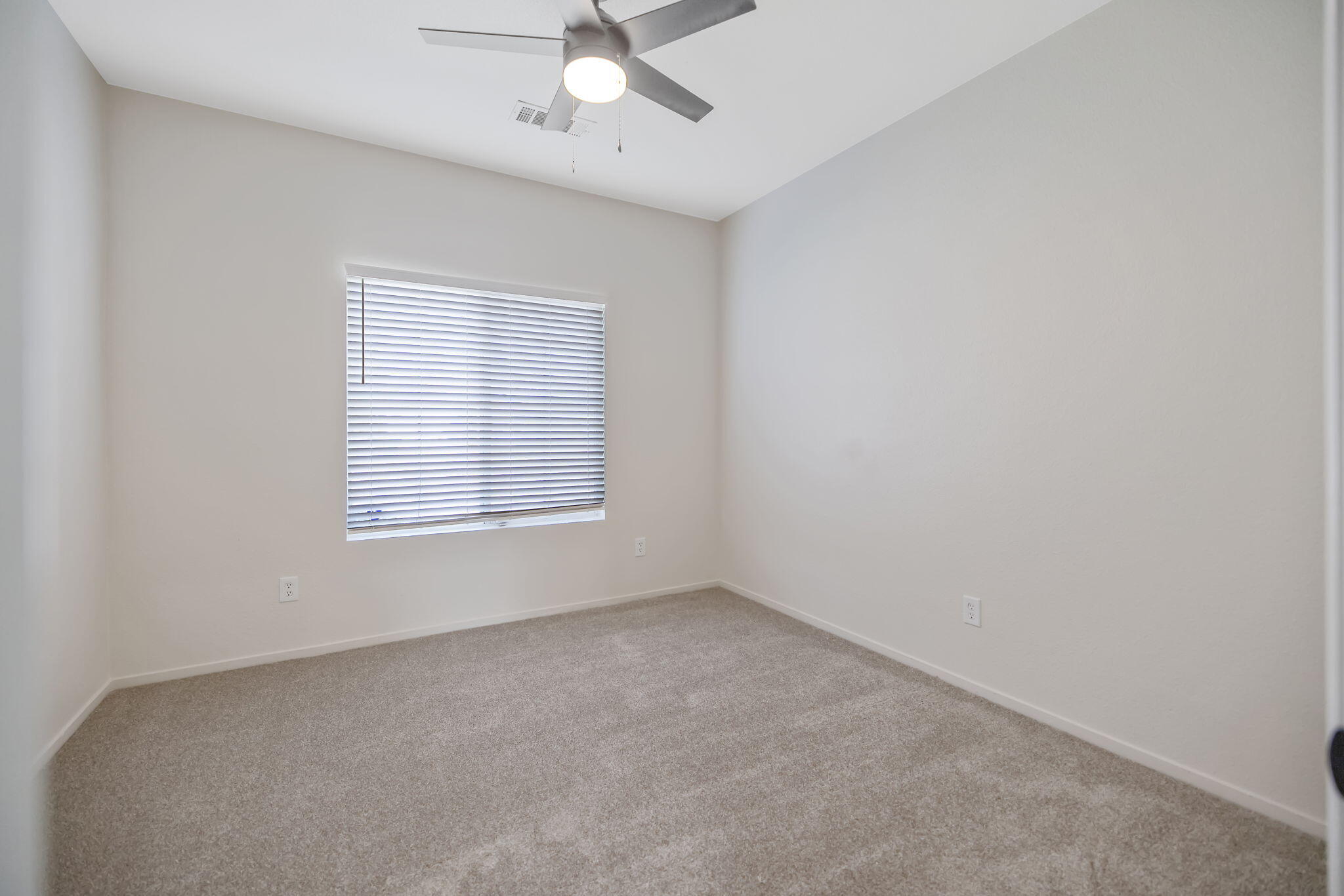 1159 Syrah Ct, Tulare, CA 93274