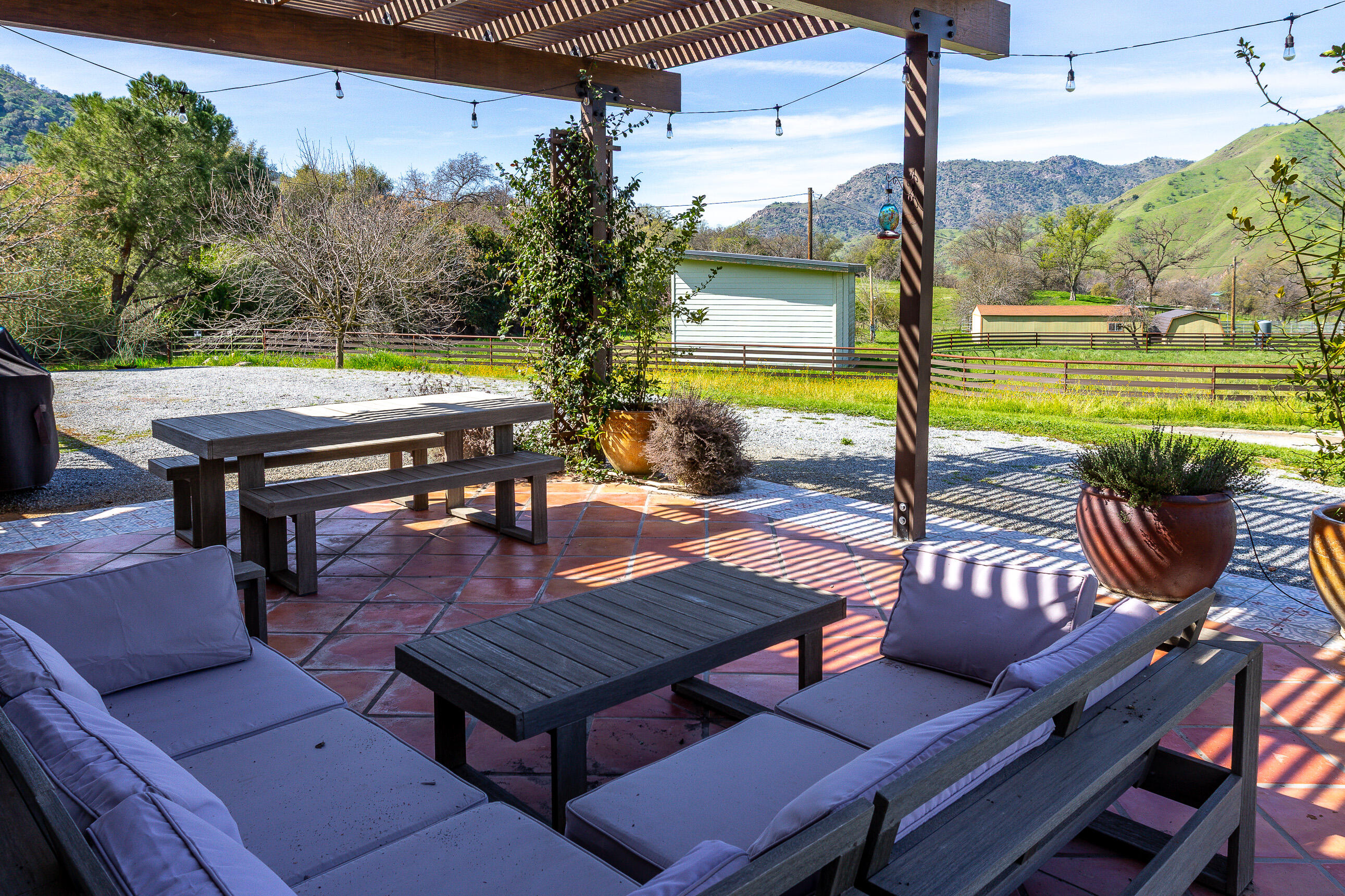 42148 South Fork Dr, Three Rivers, CA 93271