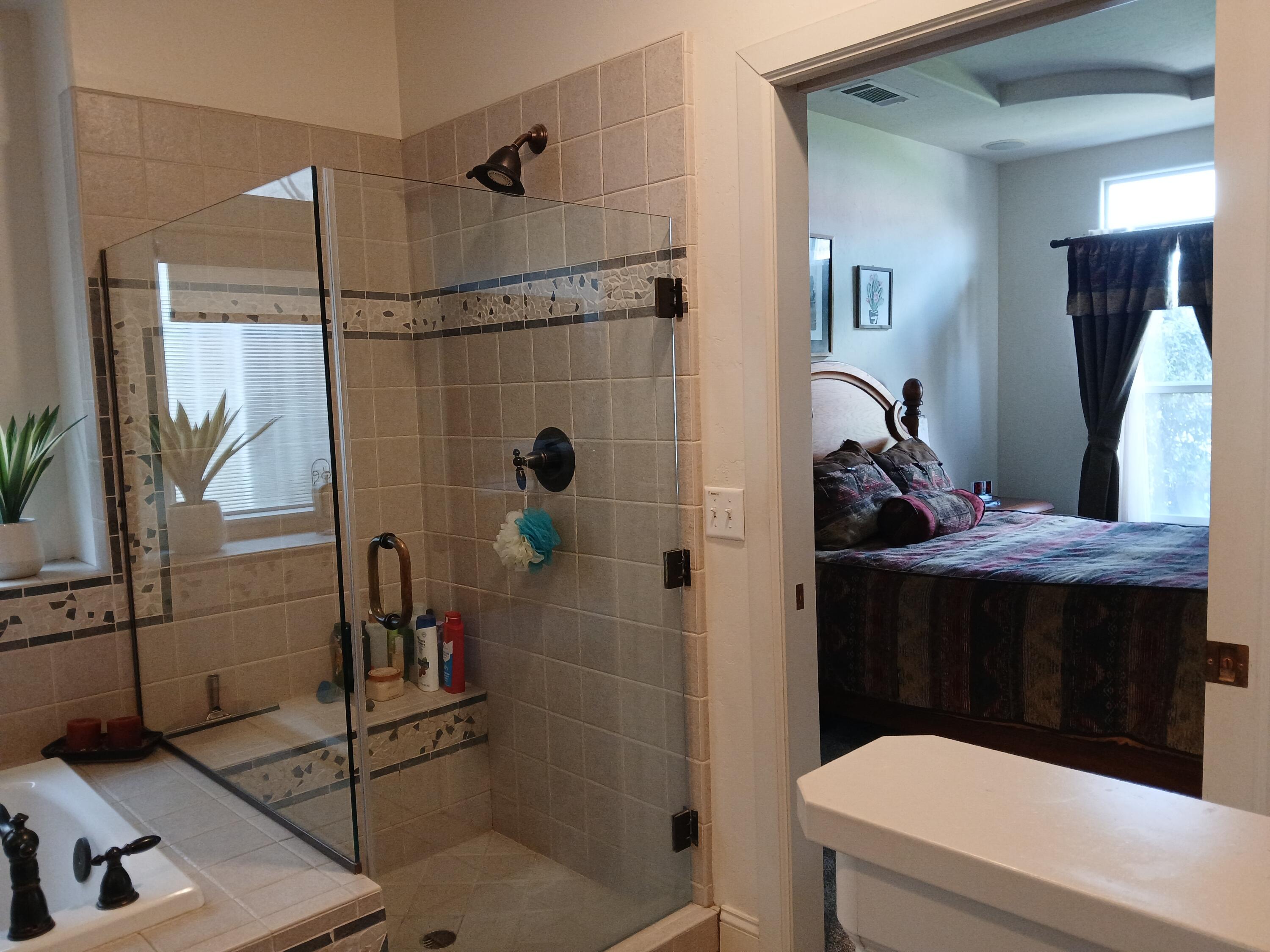 2485 Presidential Dr, Tulare, CA 93274