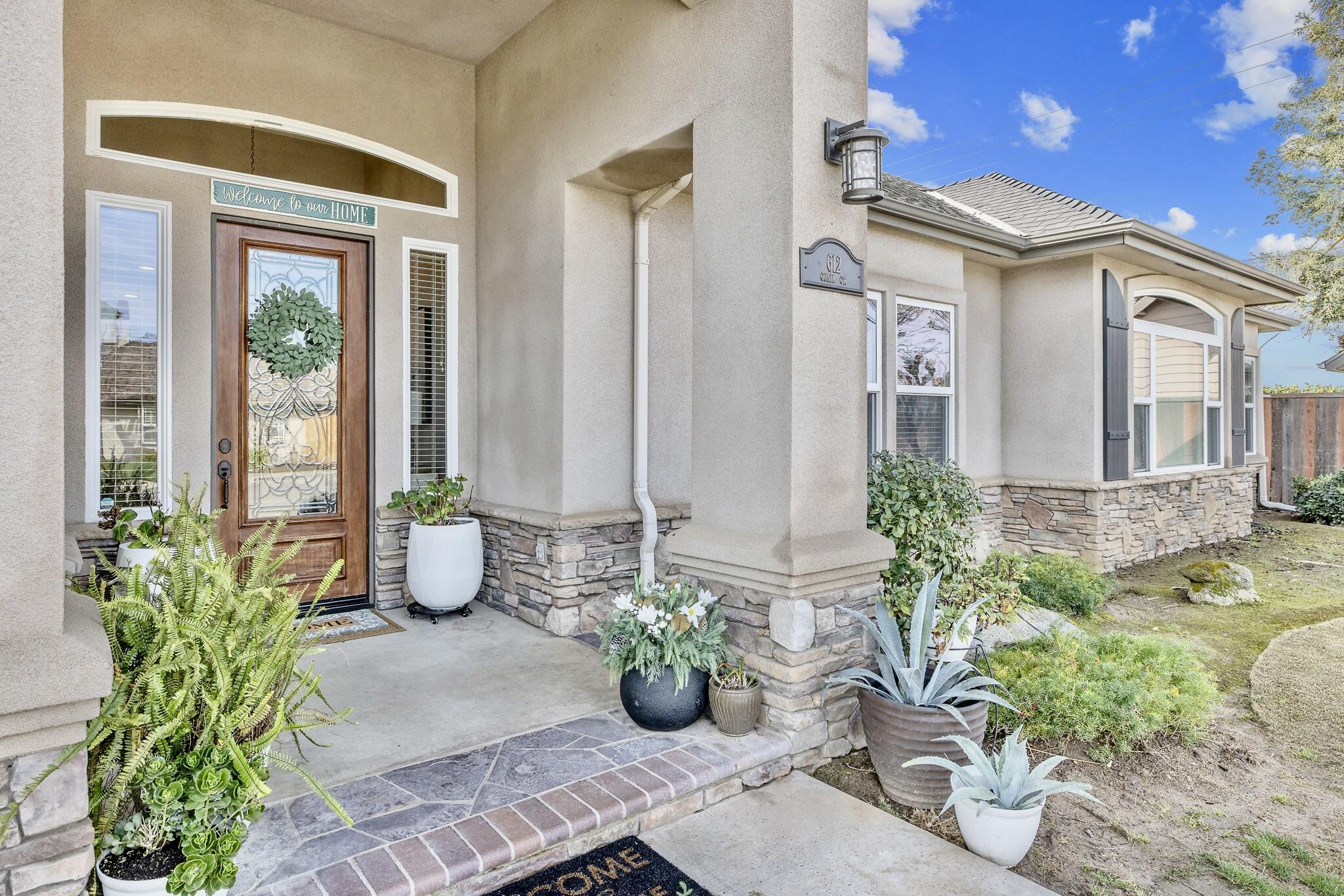 612 S Quail, Exeter, CA 93221