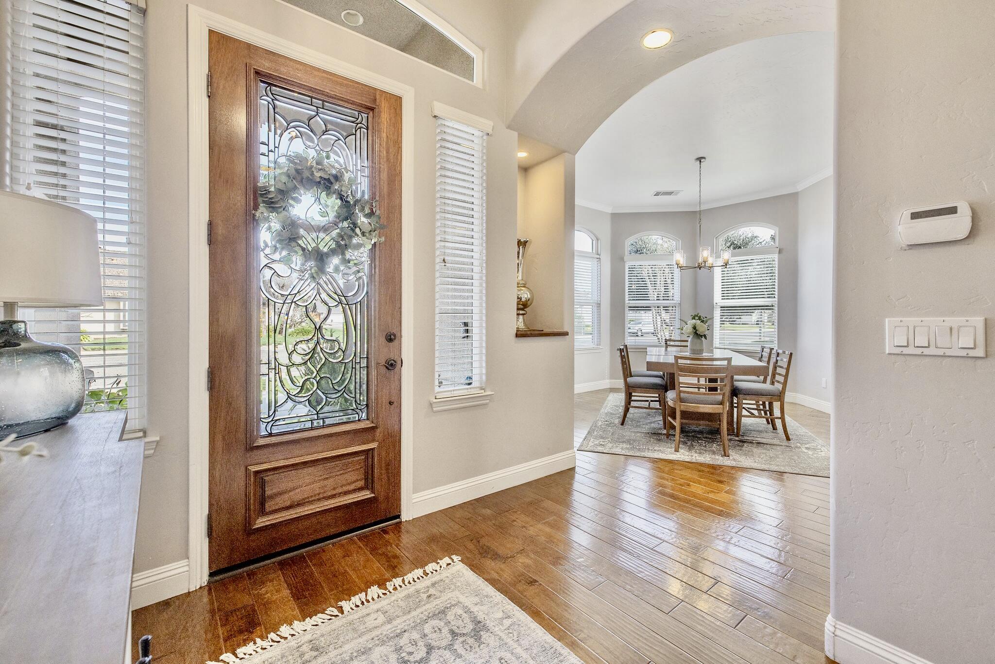 612 S Quail, Exeter, CA 93221