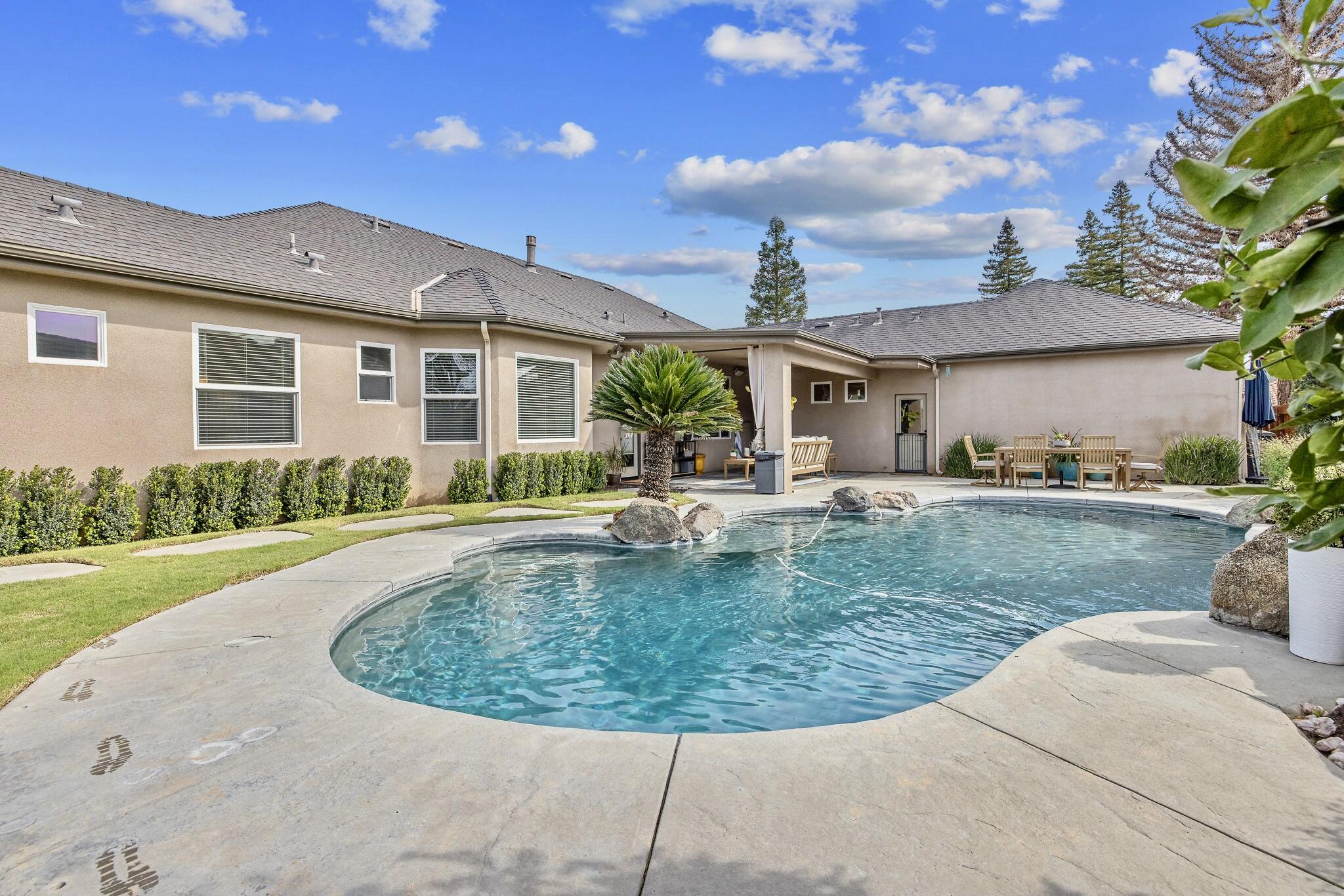 612 S Quail, Exeter, CA 93221