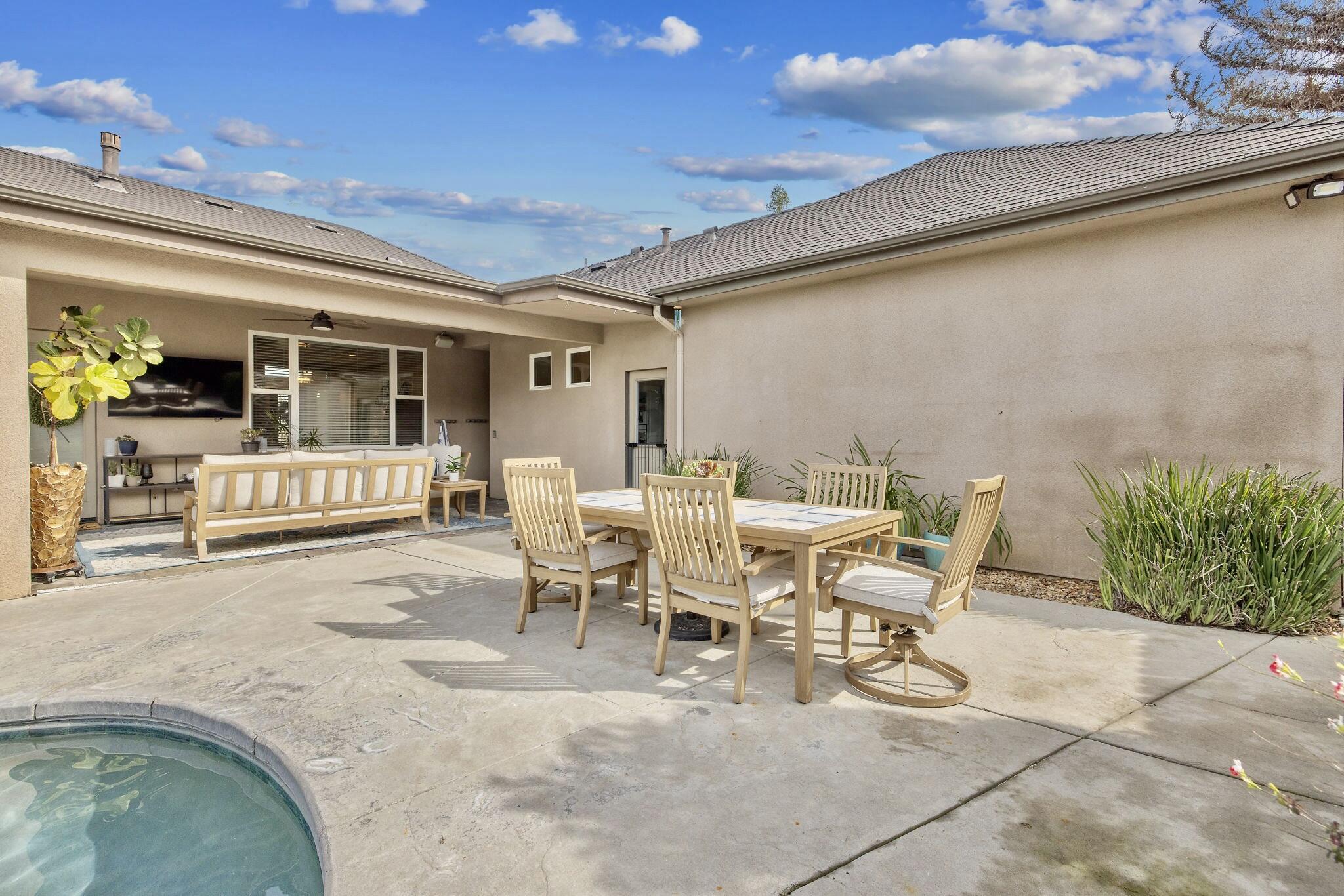 612 S Quail, Exeter, CA 93221