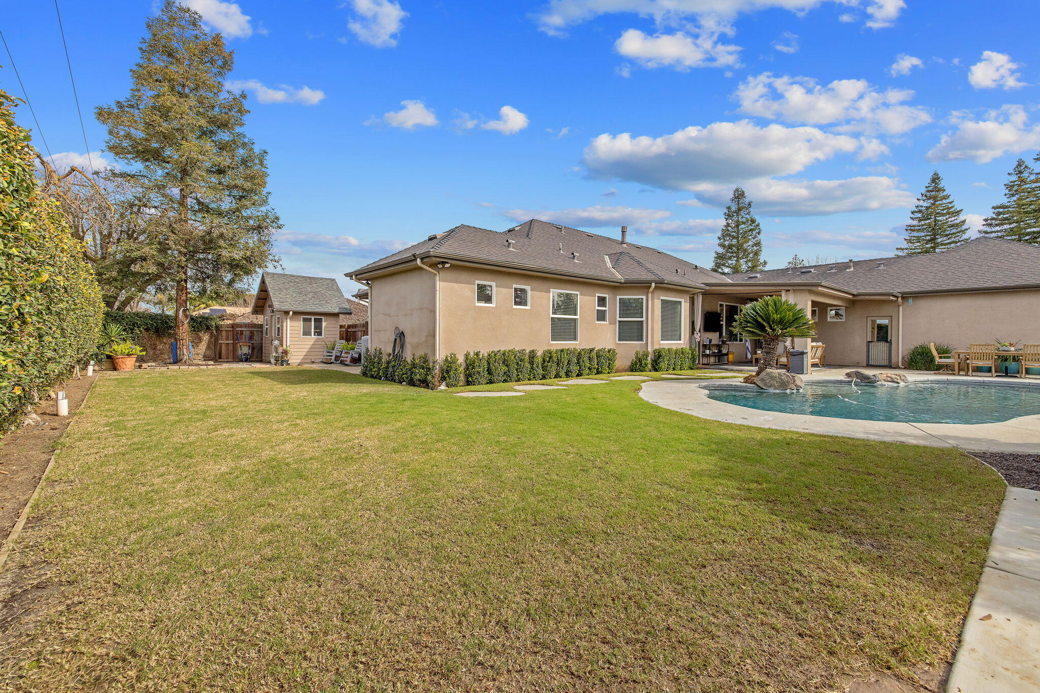 612 S Quail, Exeter, CA 93221
