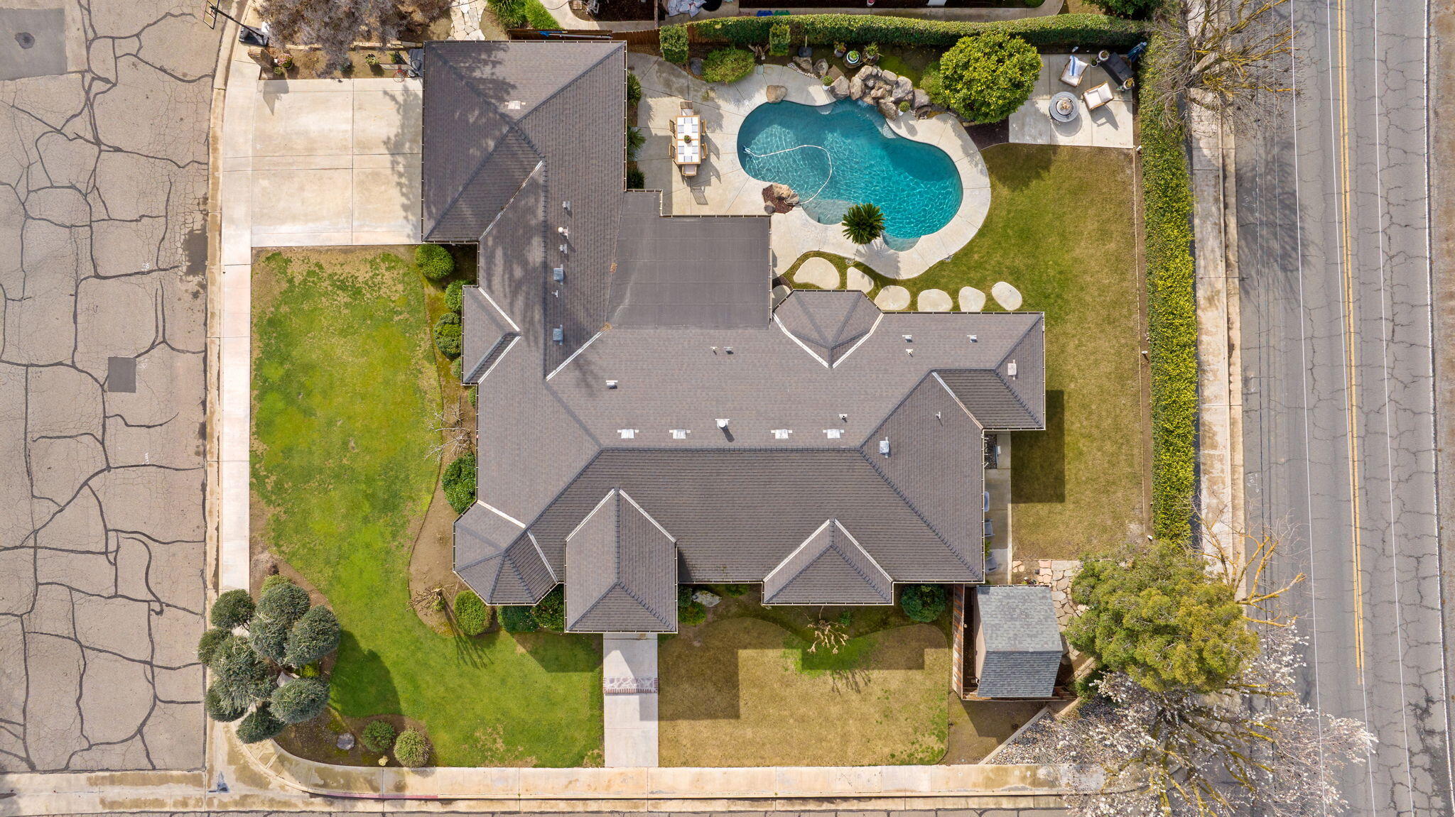 612 S Quail, Exeter, CA 93221