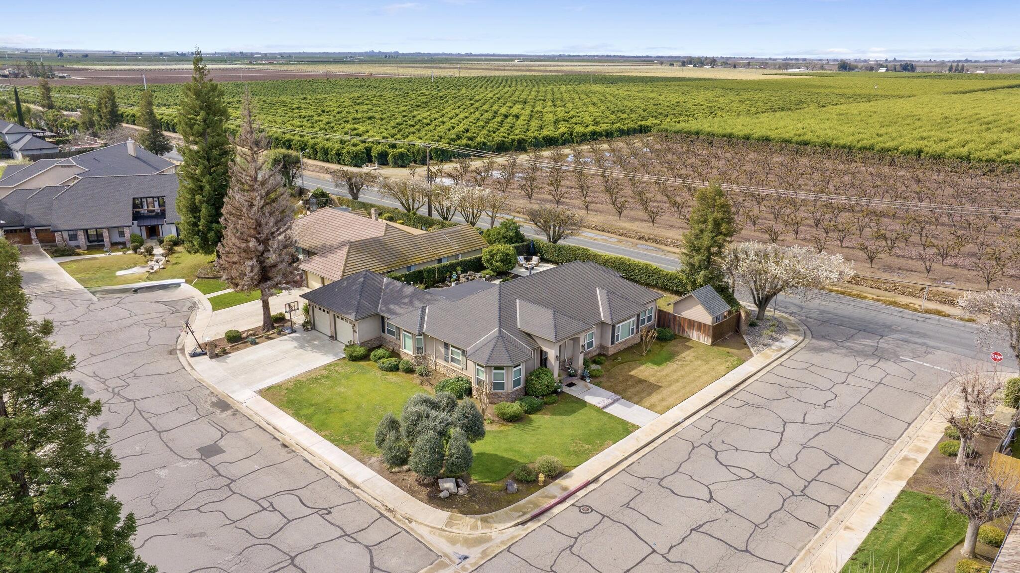 612 S Quail, Exeter, CA 93221