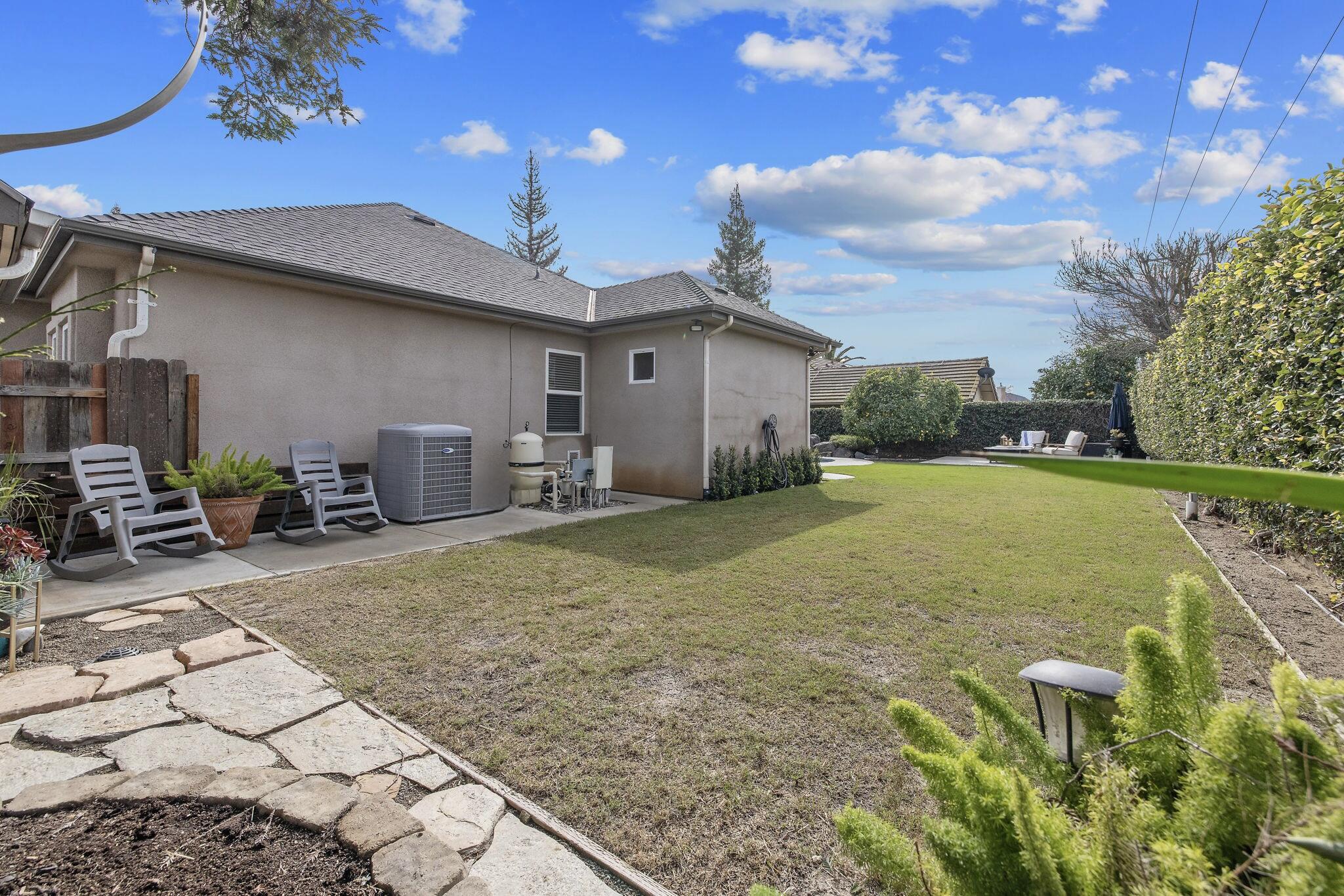 612 S Quail, Exeter, CA 93221