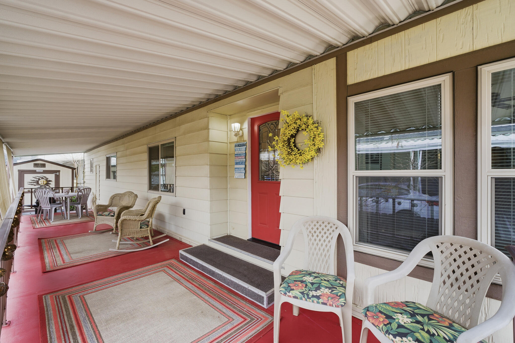 2627 W Midvalley Ave, Visalia, CA 93277