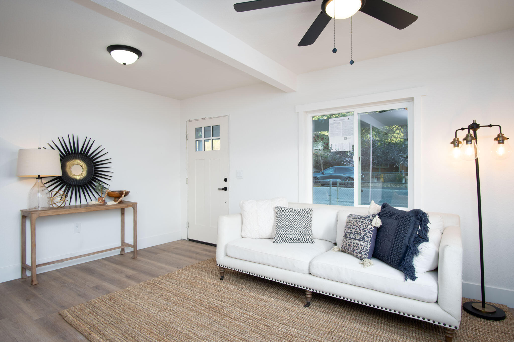 35320 Tule River Dr, Springville, CA 93265