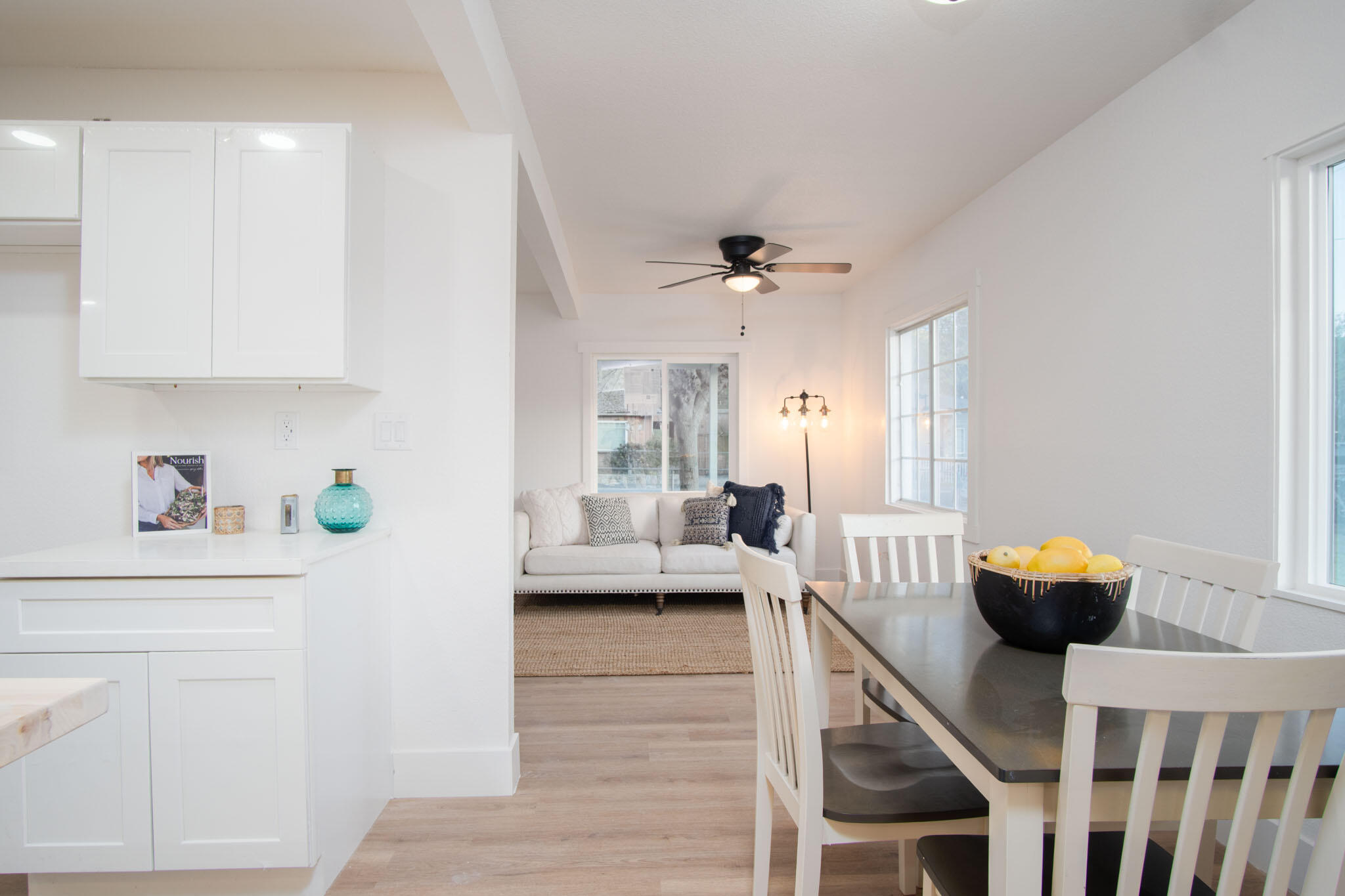 35320 Tule River Dr, Springville, CA 93265