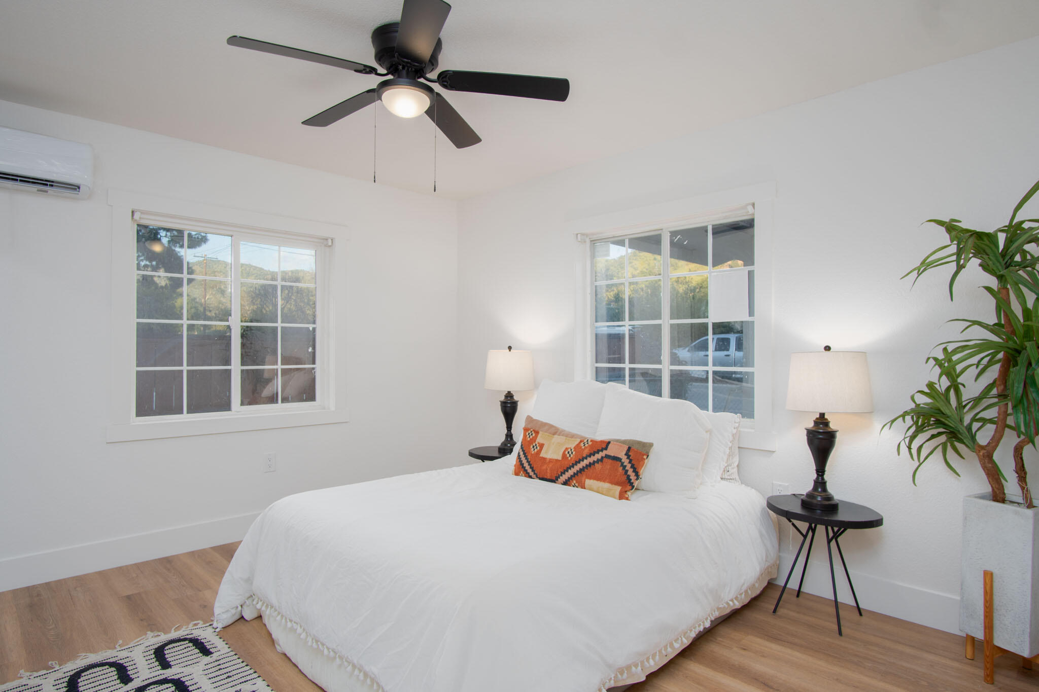 35320 Tule River Dr, Springville, CA 93265