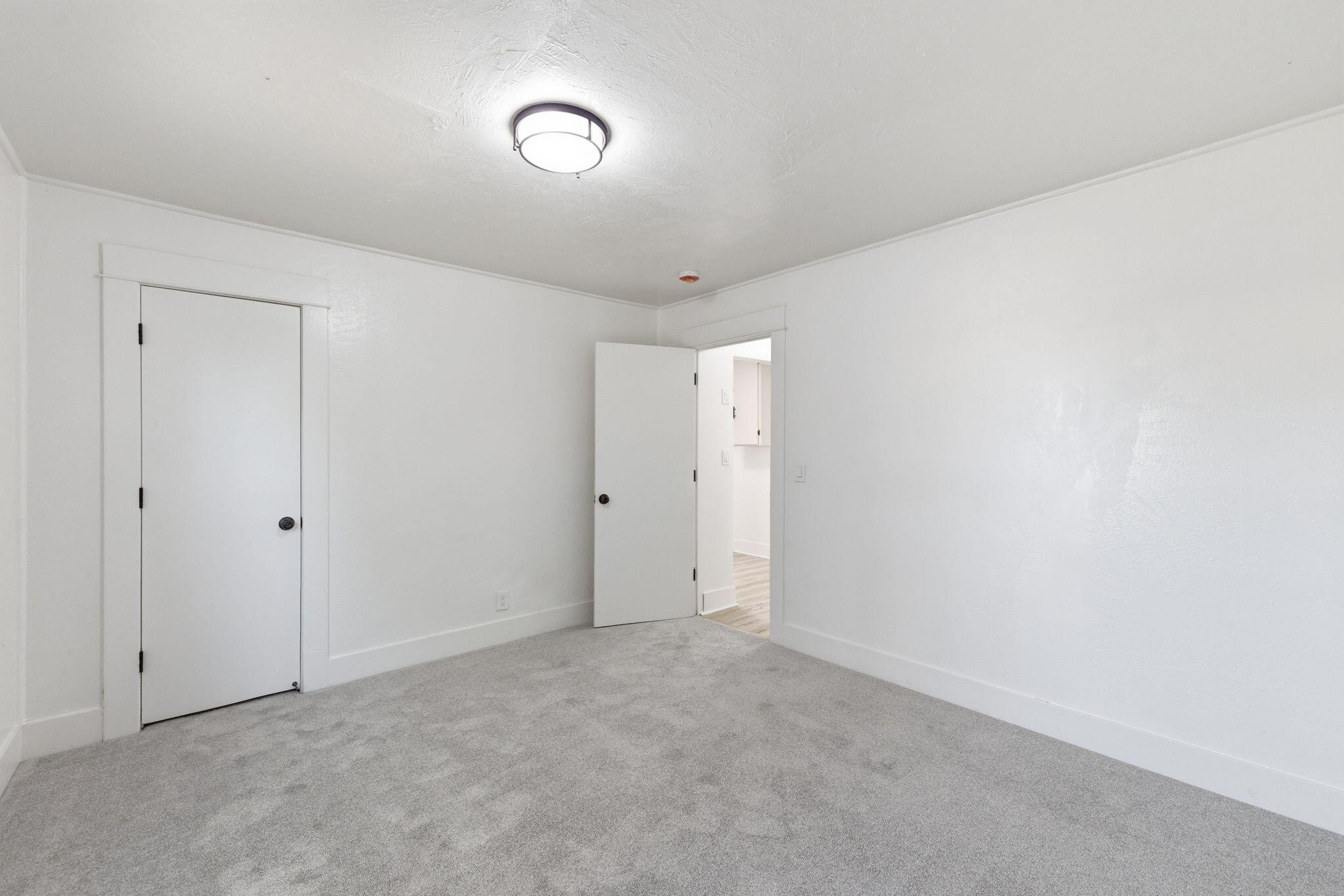 216 Decatur St, Bakersfield, CA 93308