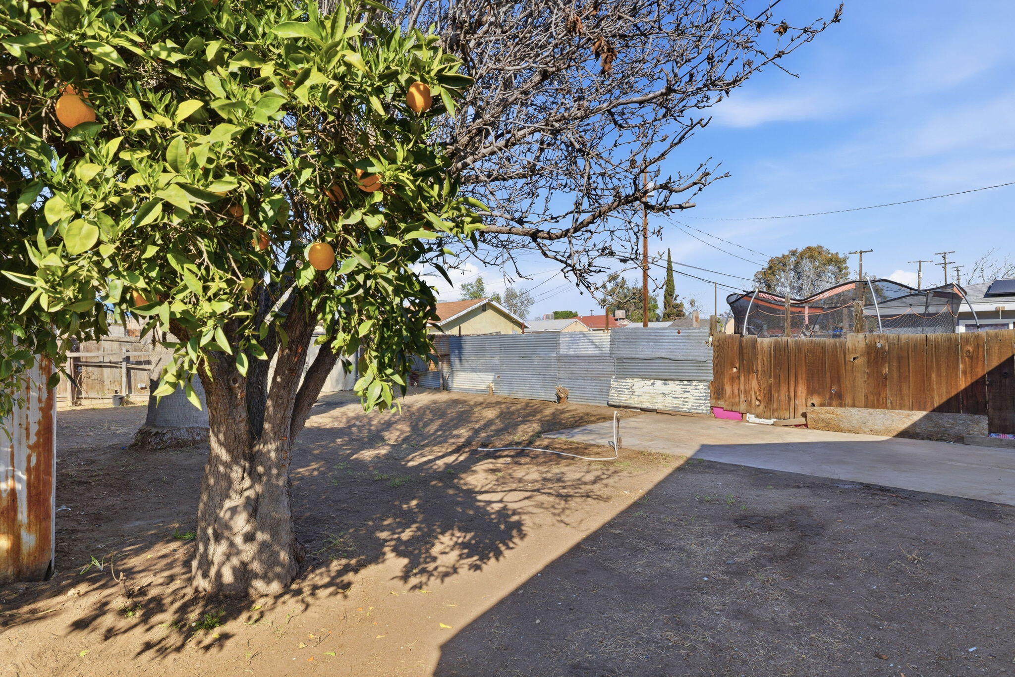 216 Decatur St, Bakersfield, CA 93308