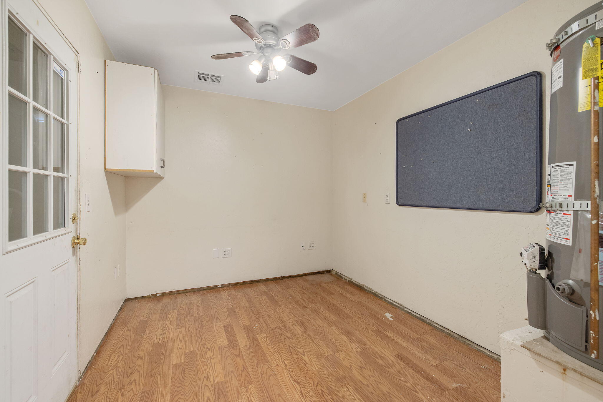 741 Bender Ct, Tulare, CA 93274