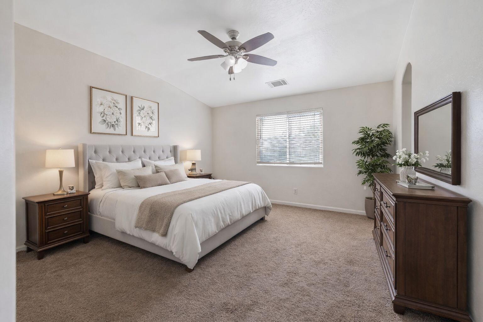 741 Bender Ct, Tulare, CA 93274