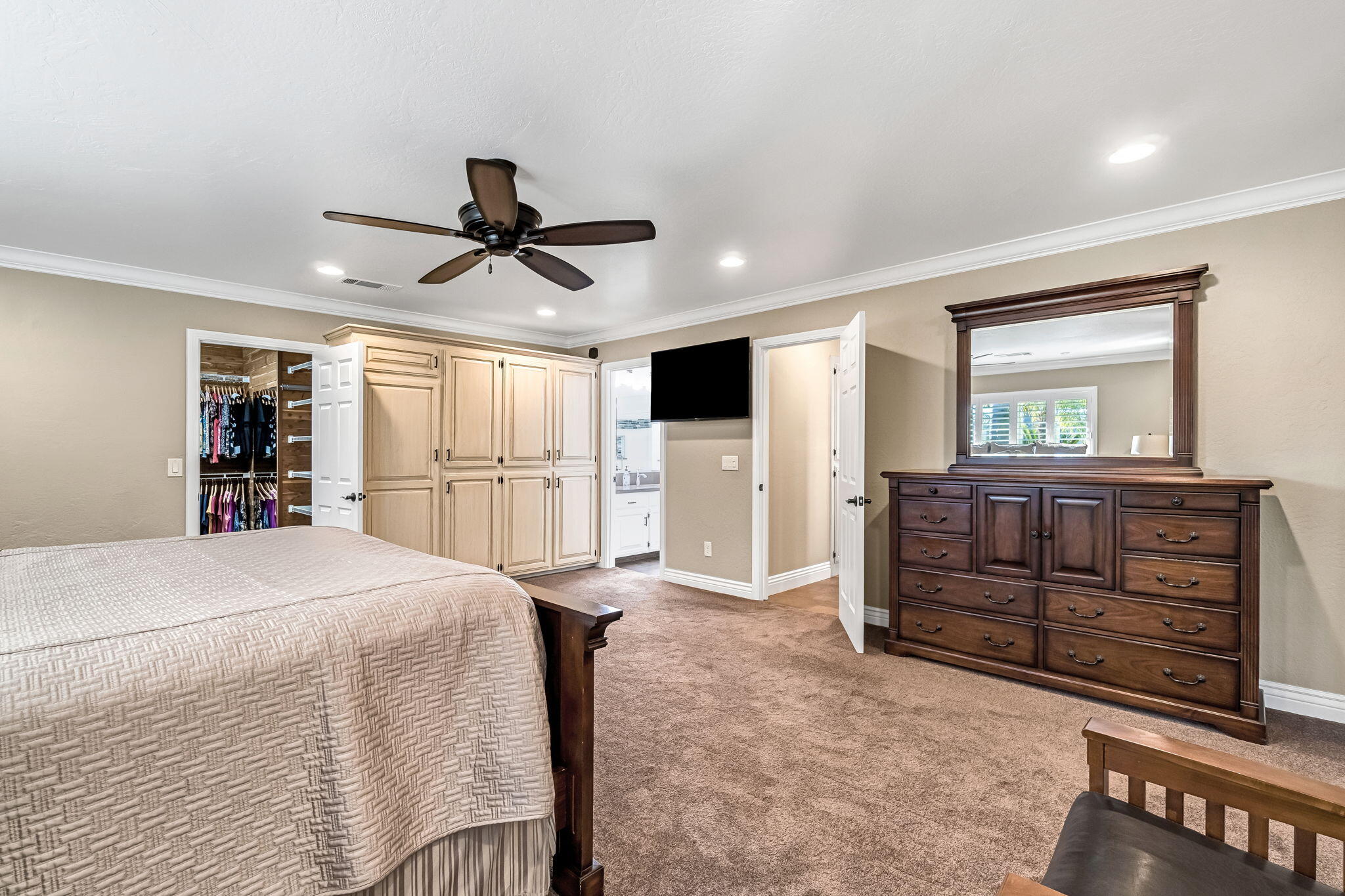 505 Ash St, Lemoore, CA 93245