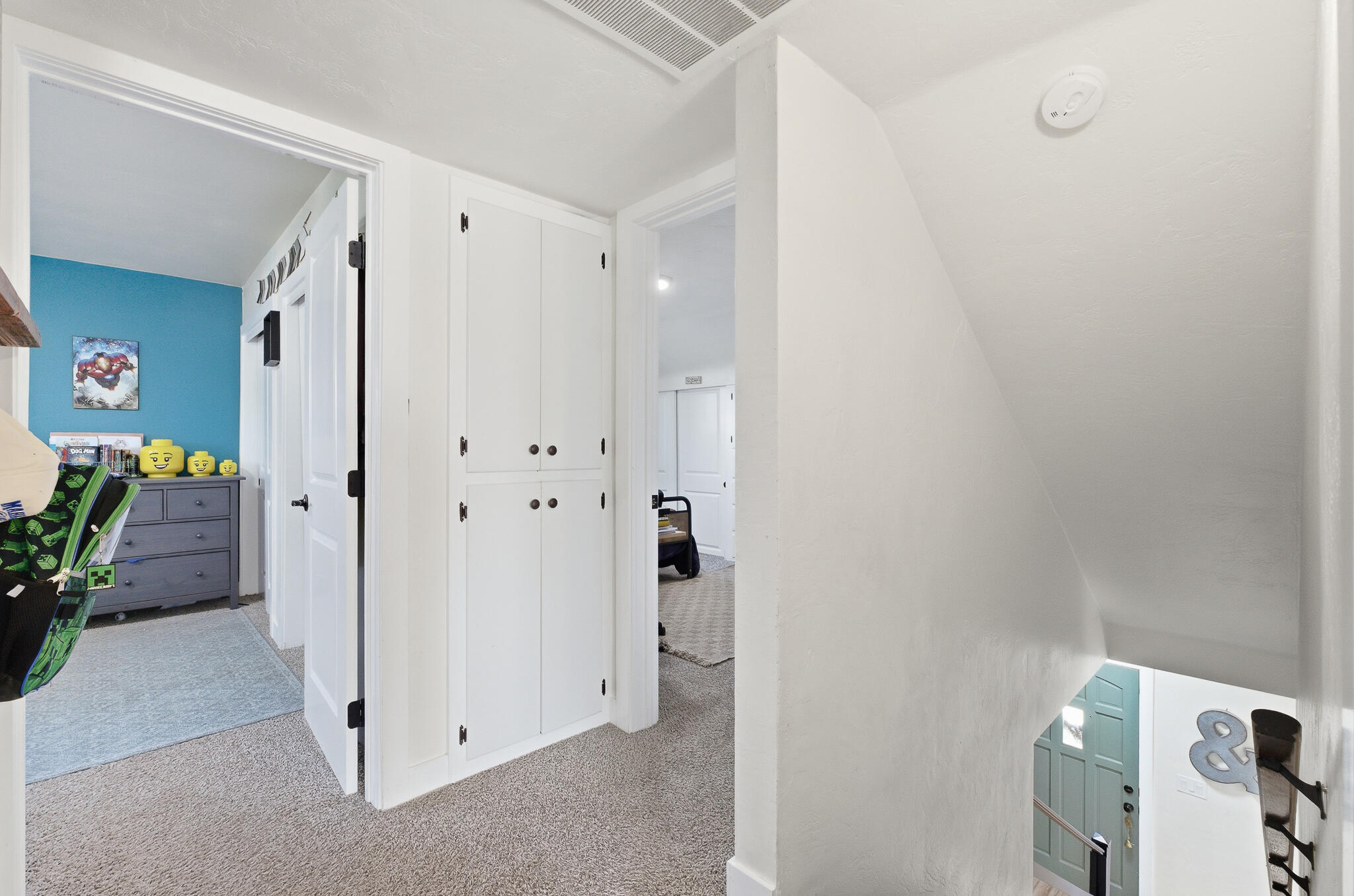 2808 W Tulare Ave, Visalia, CA 93277