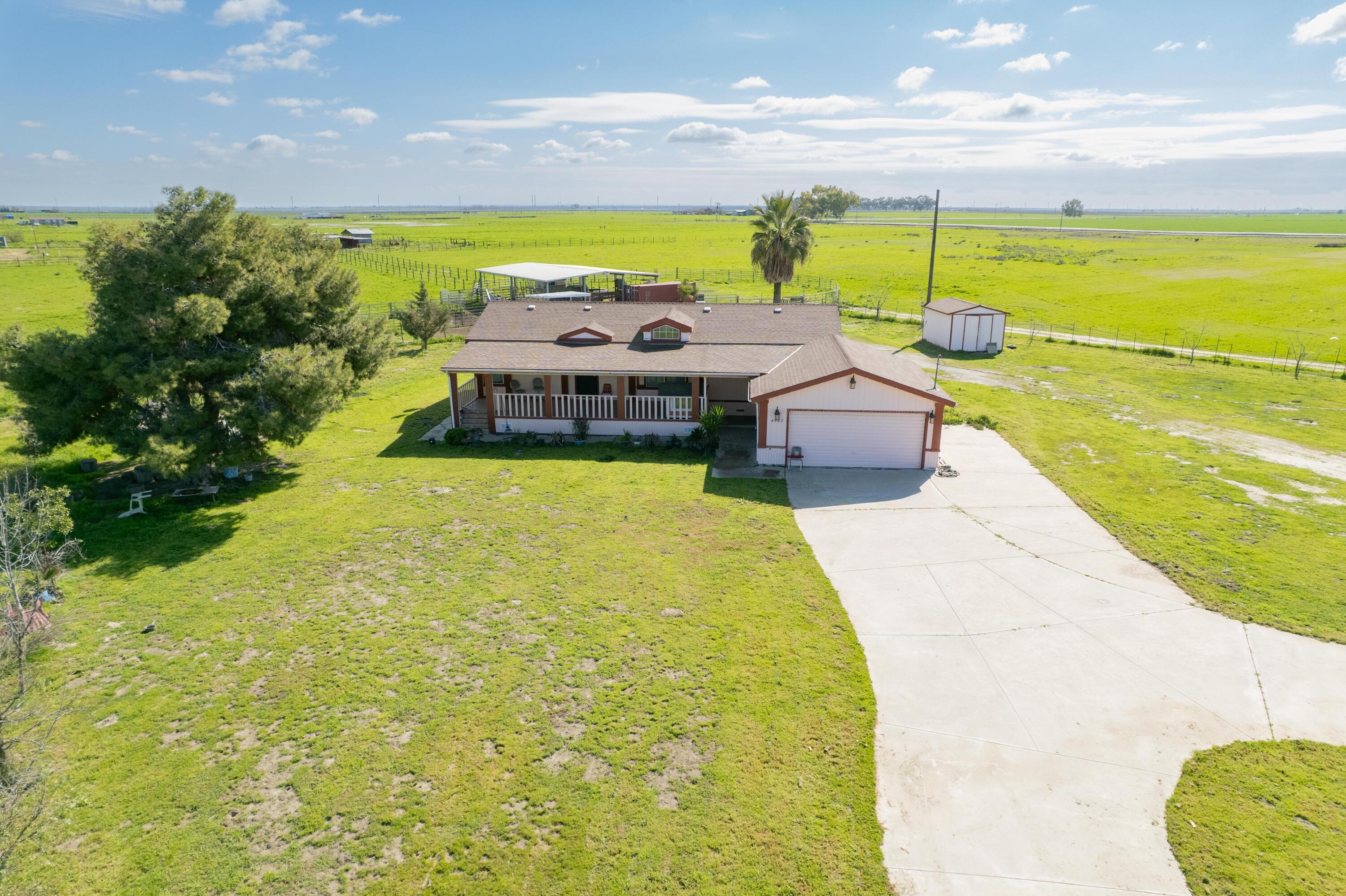 4962 Rd 42, Alpaugh, CA 93201