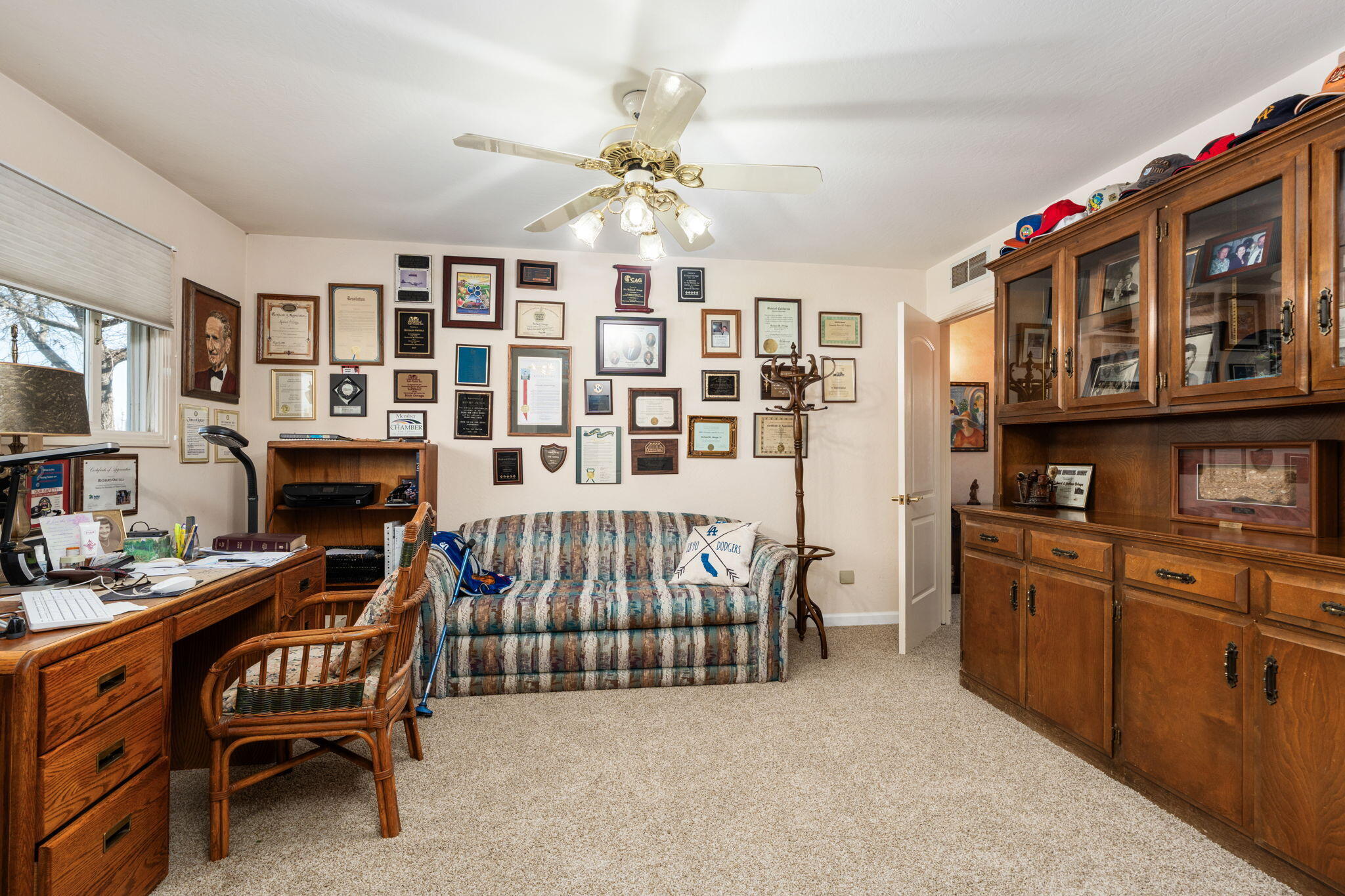 1113 N Manor Dr, Tulare, CA 93274