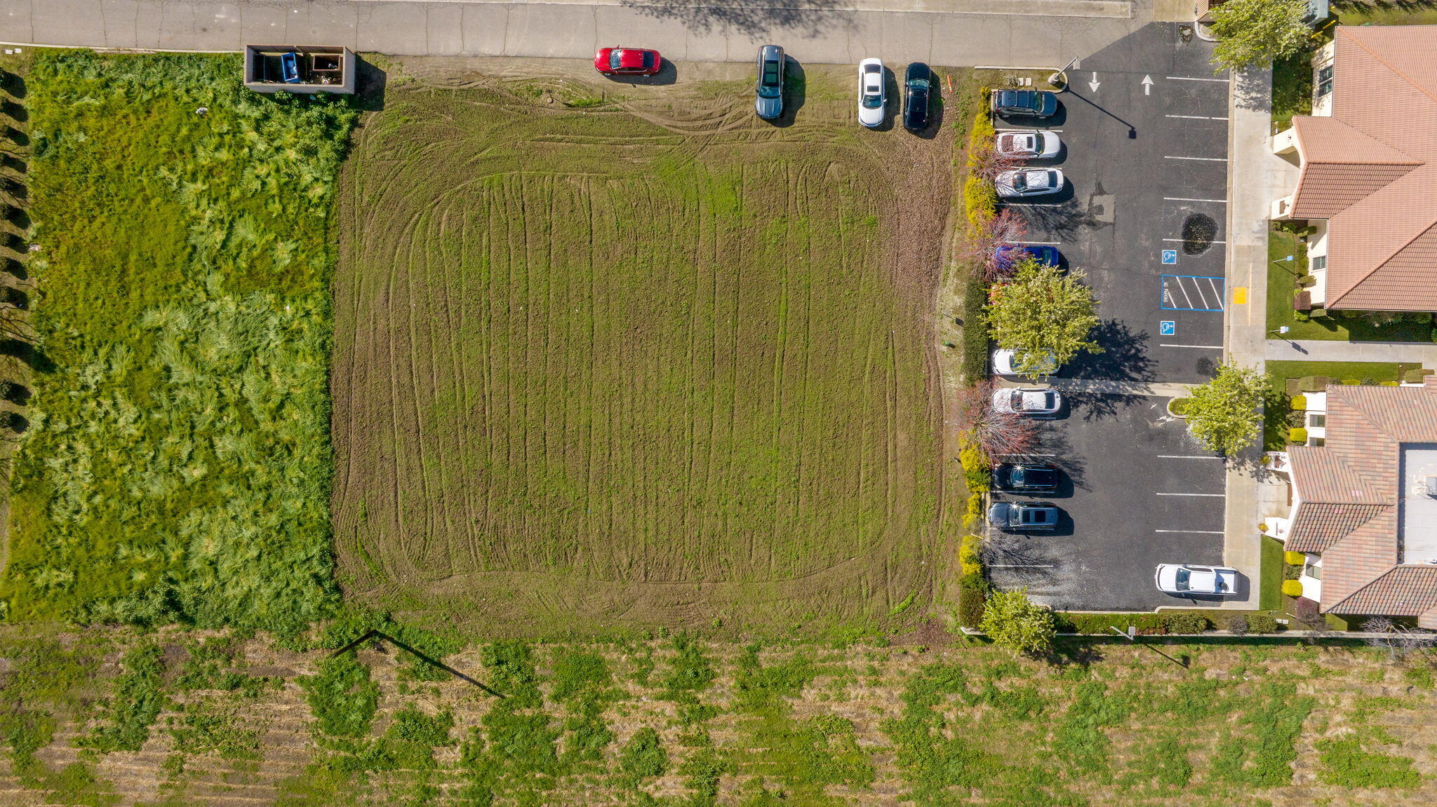 4232 W Mineral King Ave, Visalia, CA 93291