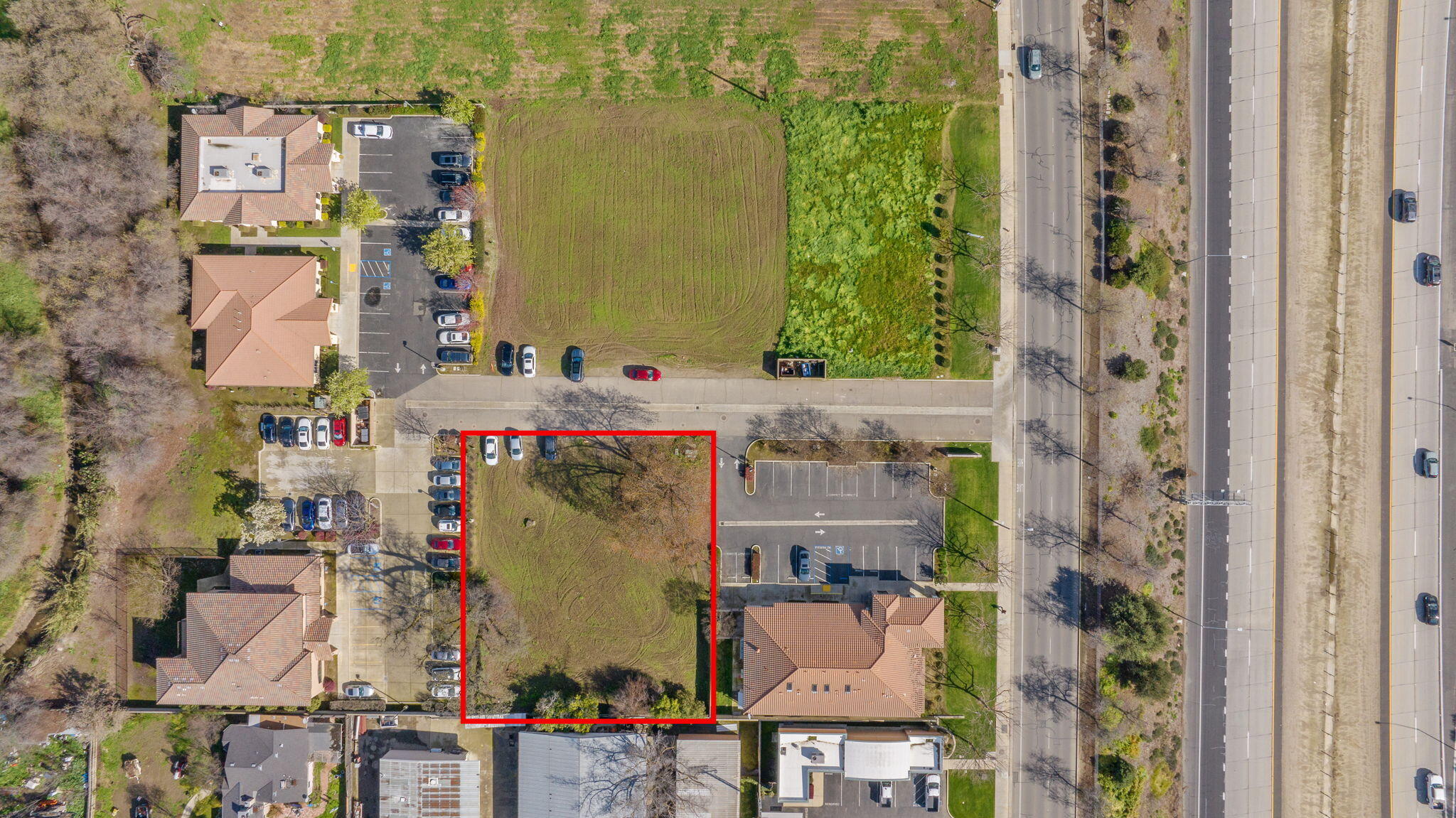 4242 W Mineral King Ave, Visalia, CA 93291