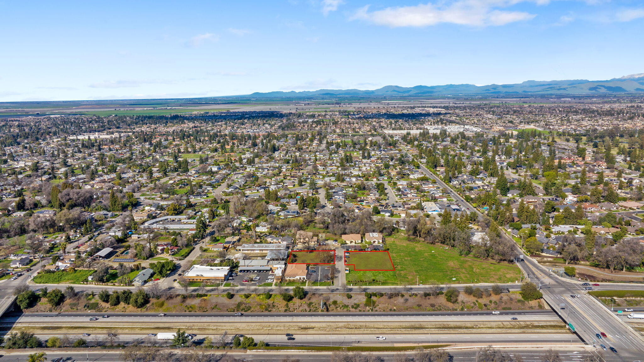 4242 W Mineral King Ave, Visalia, CA 93291