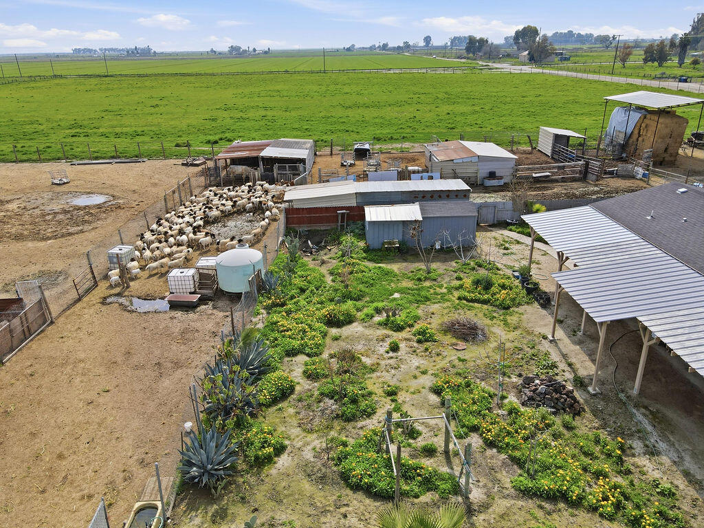 5520 Road 42, Alpaugh, CA 93201