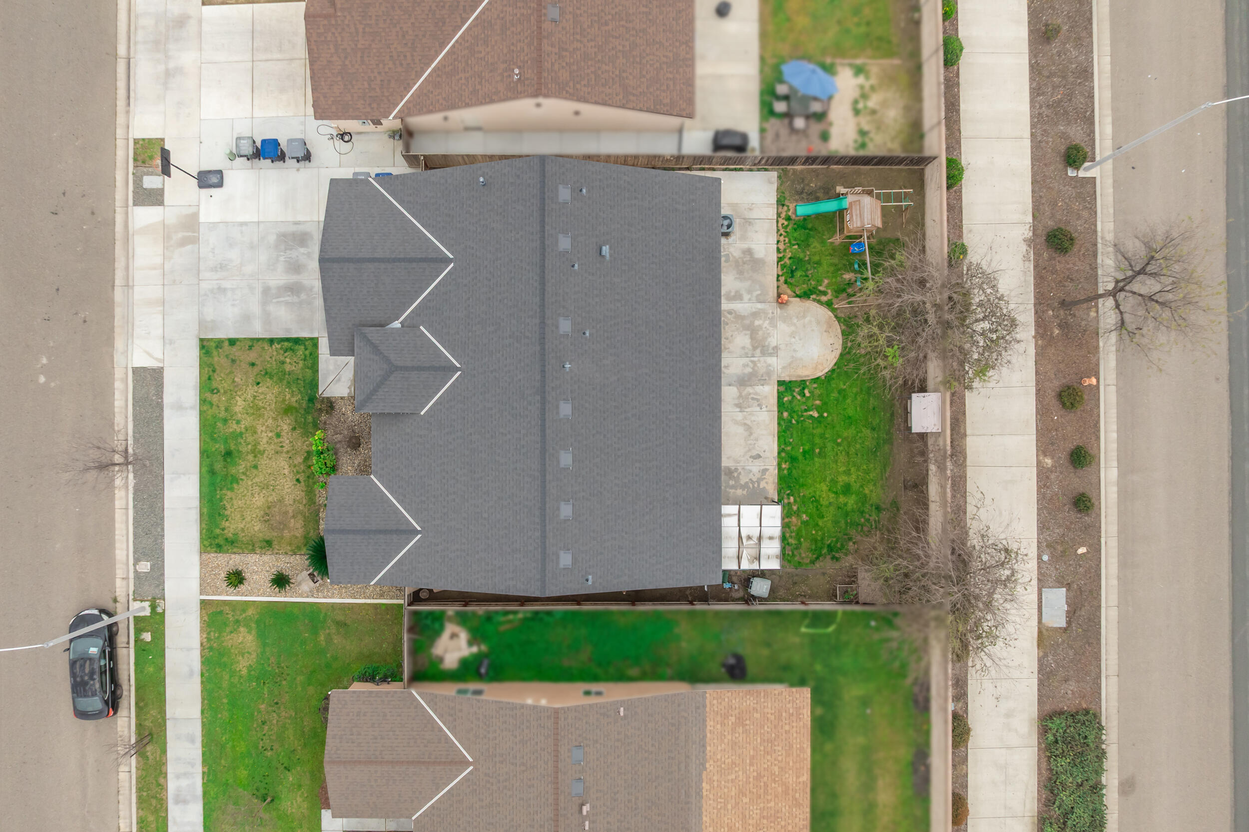 2201 E Delta Ct, Visalia, CA 93292