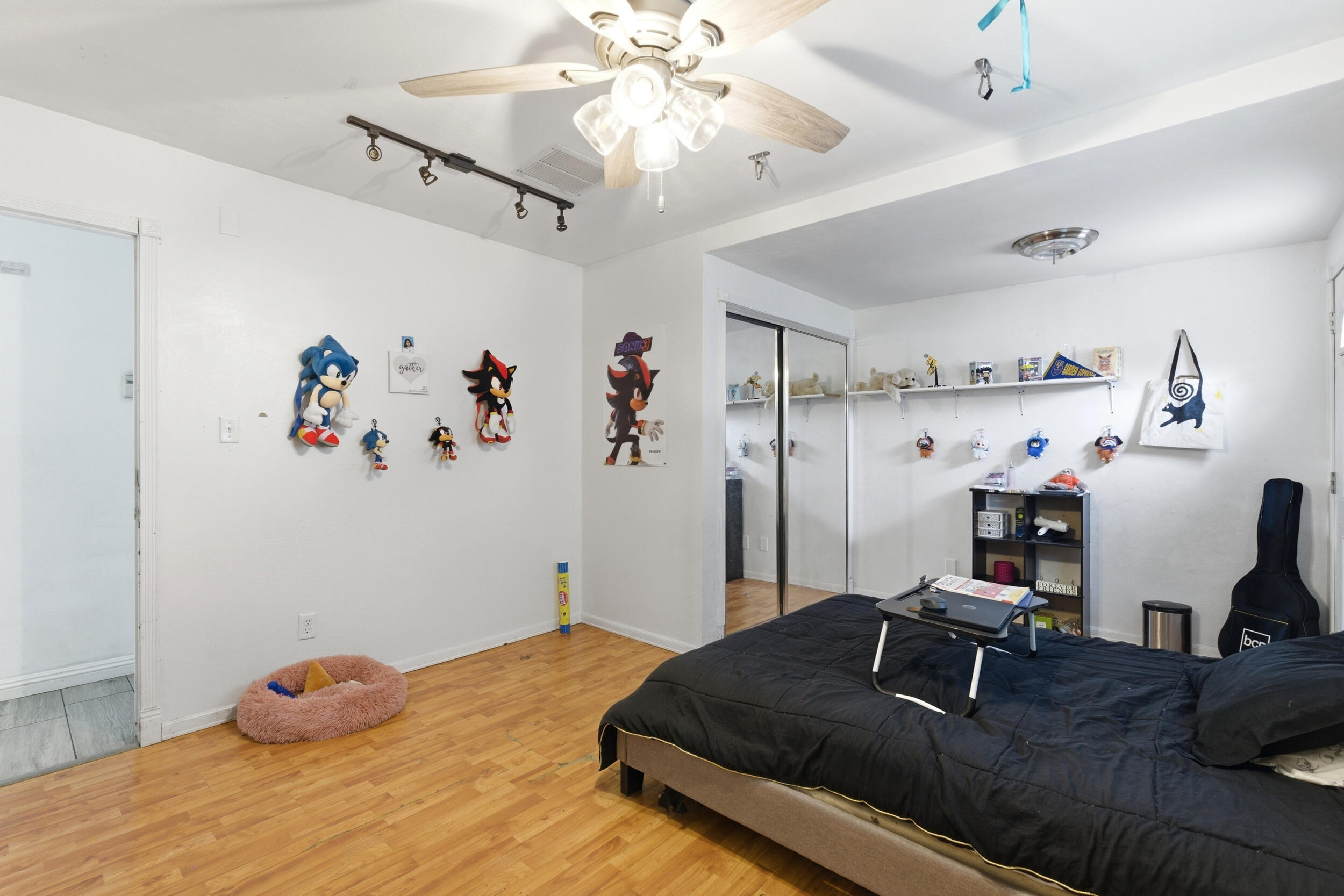 1582 E Ben Franklin Ave, Tulare, CA 93274