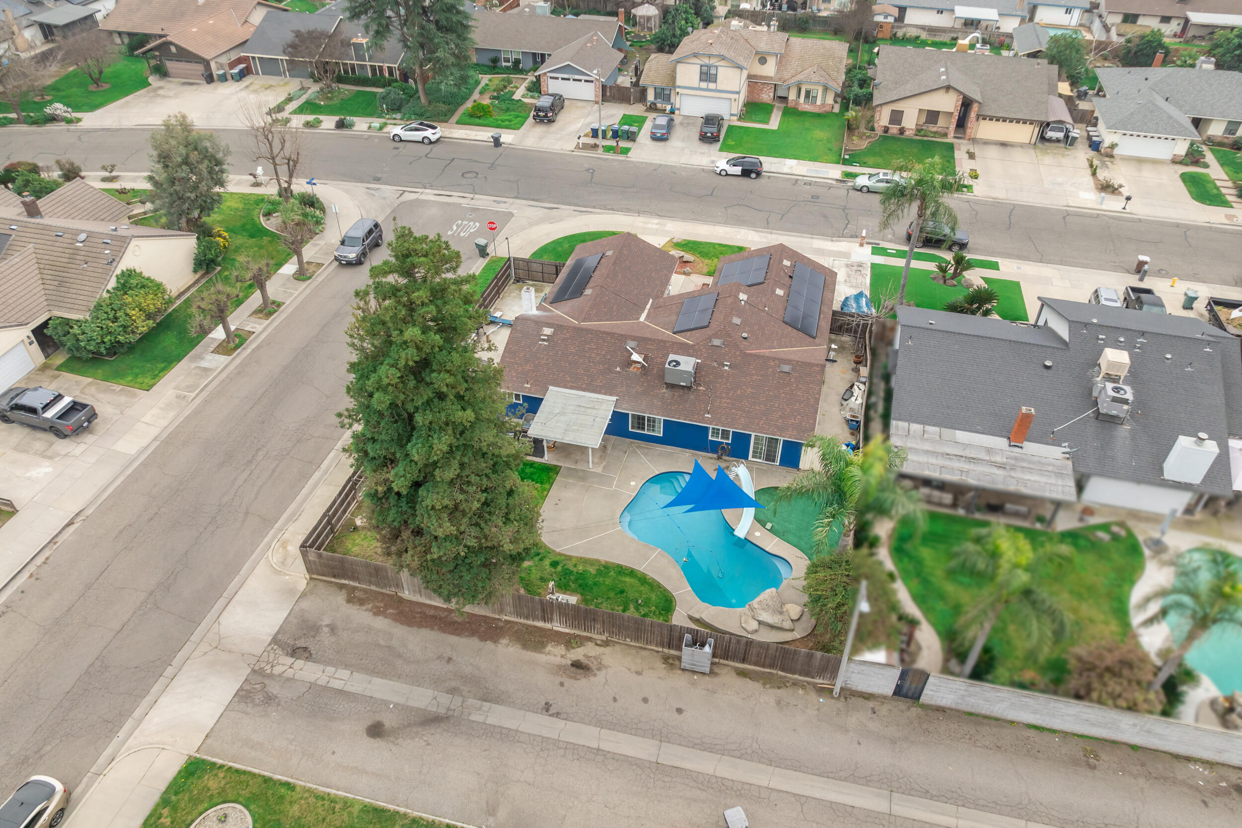 1582 E Ben Franklin Ave, Tulare, CA 93274