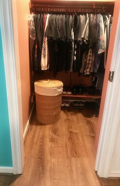 943 W Vassar Ave, Visalia, CA 93277