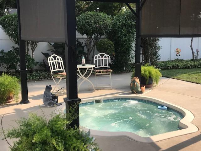 943 W Vassar Ave, Visalia, CA 93277