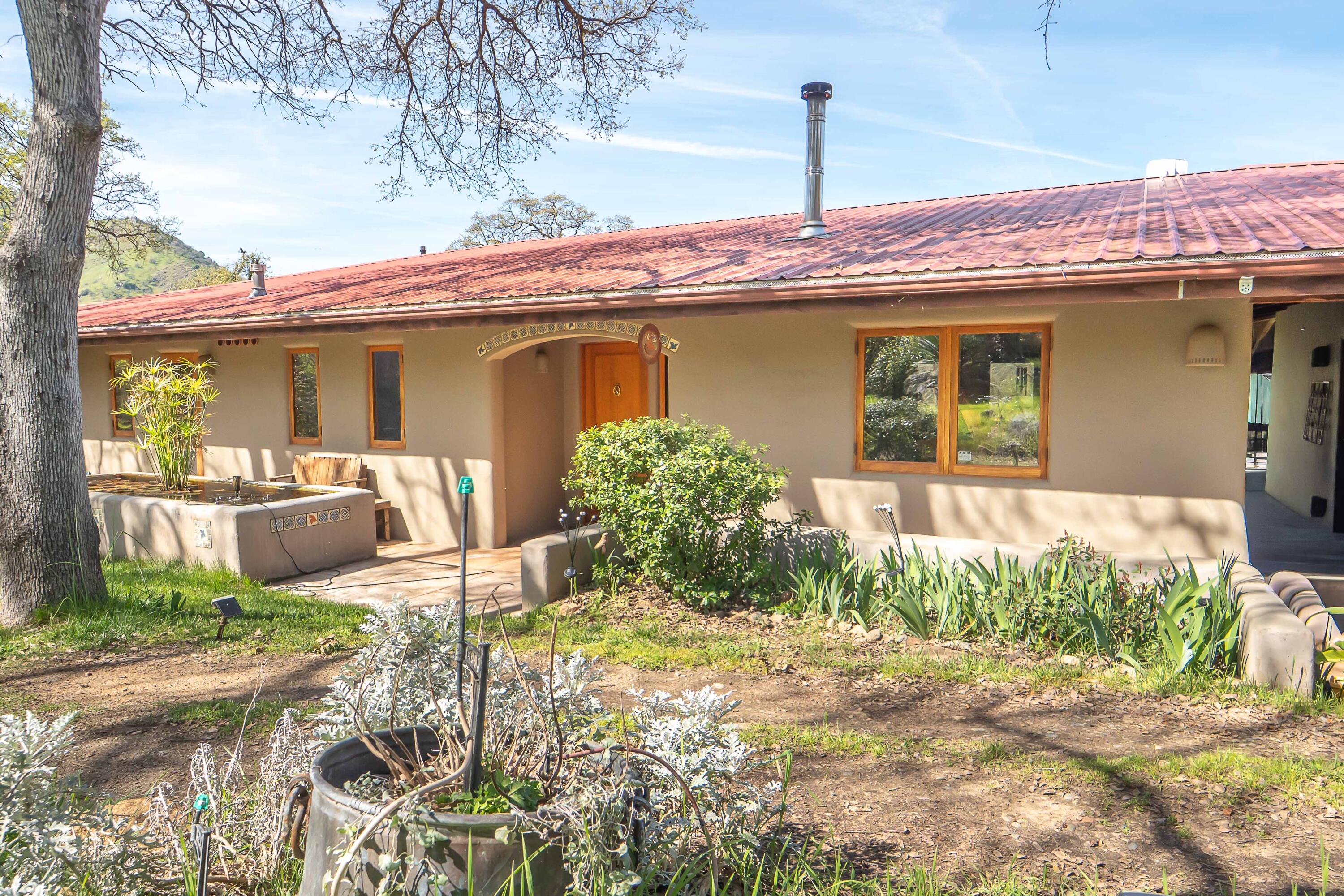 44294 Sequoia Oaks Dr, Three Rivers, CA 93271