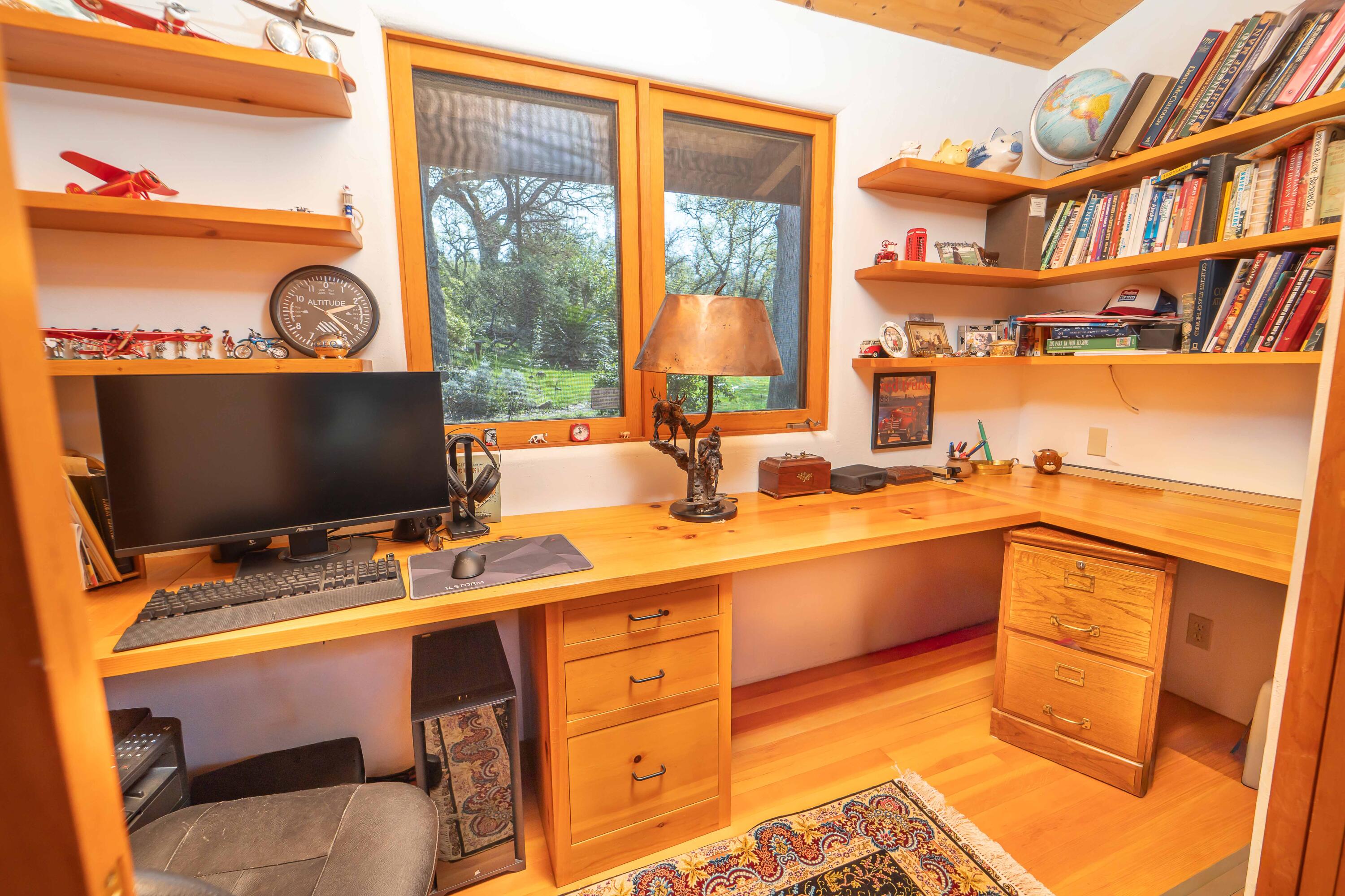 44294 Sequoia Oaks Dr, Three Rivers, CA 93271