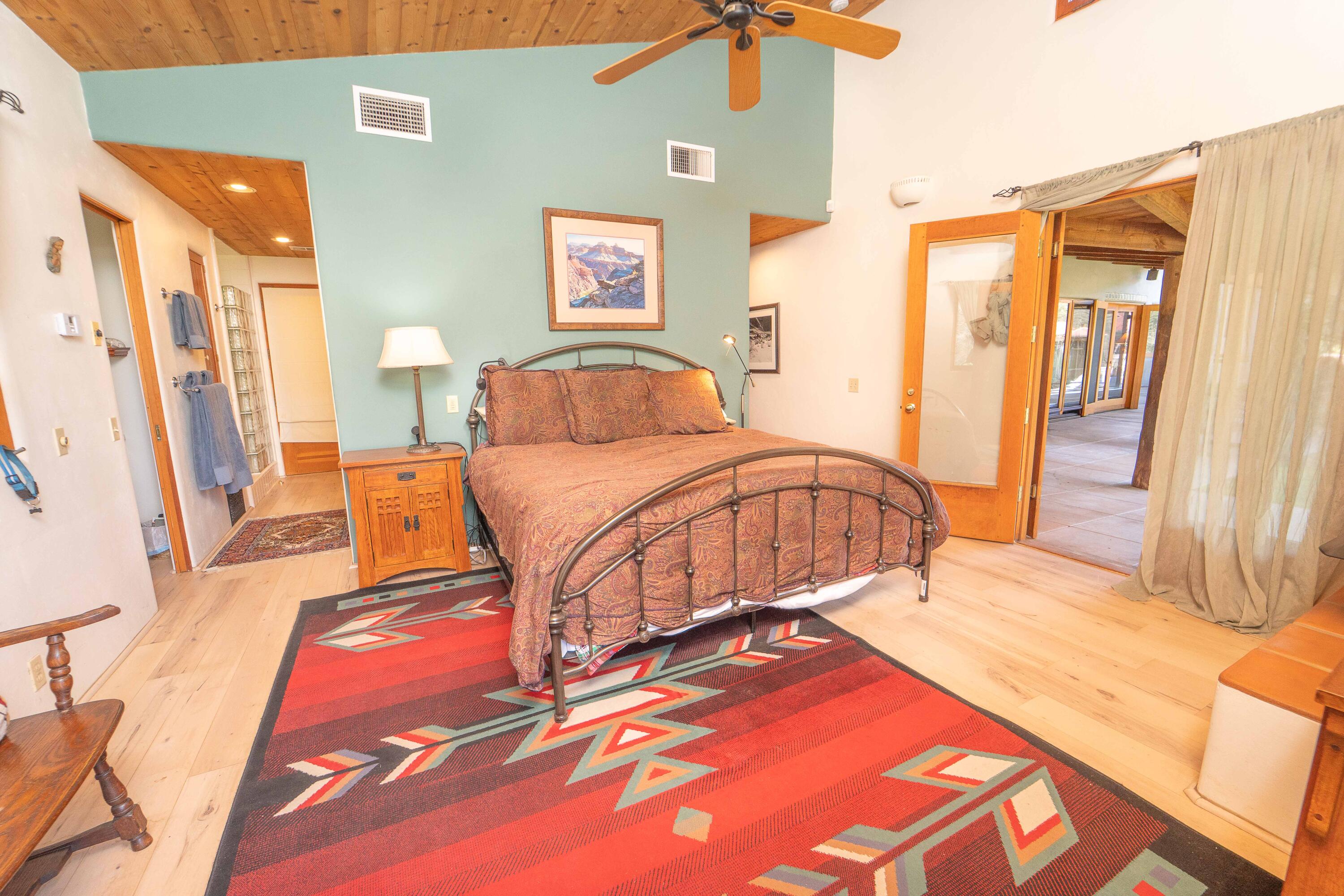 44294 Sequoia Oaks Dr, Three Rivers, CA 93271