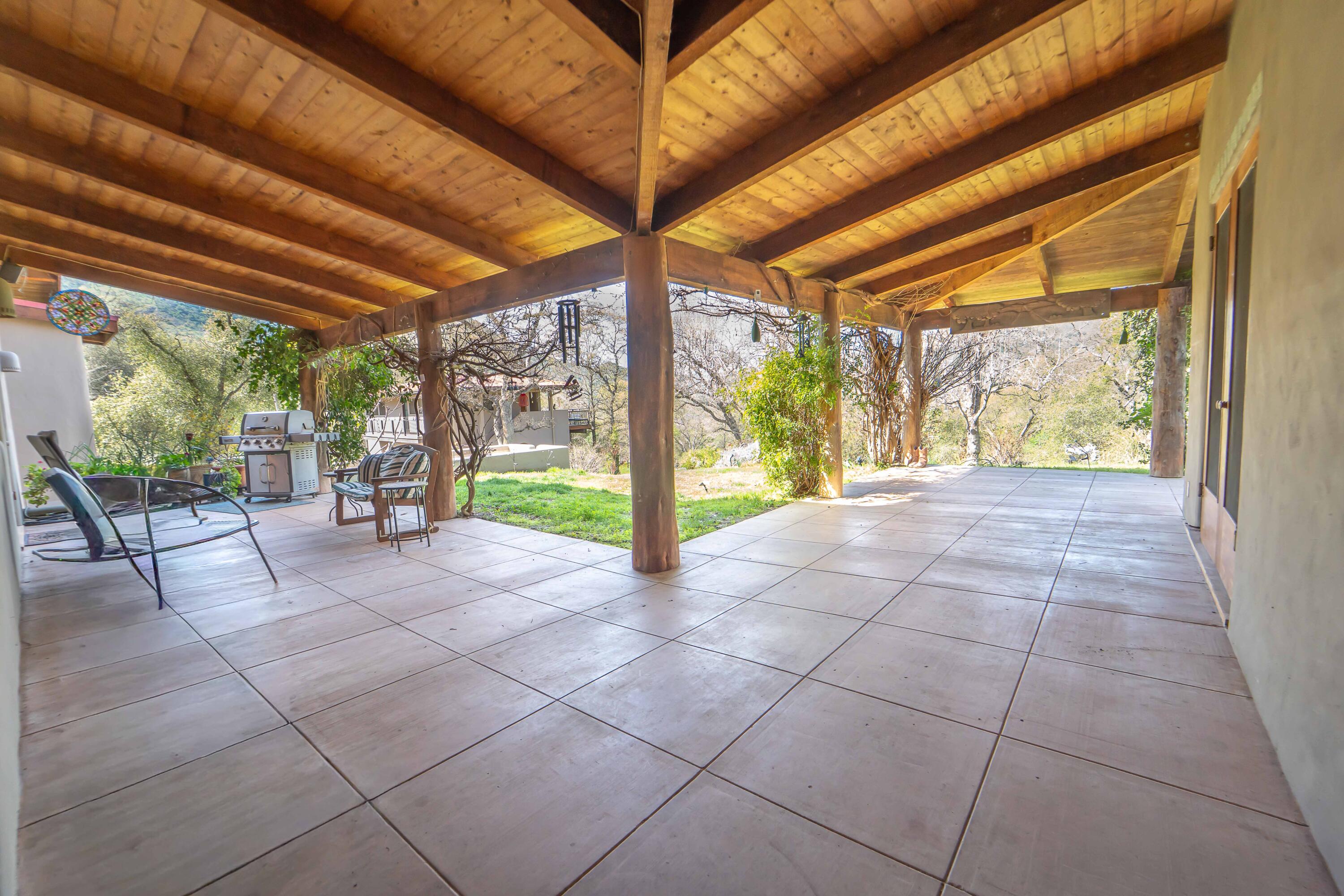 44294 Sequoia Oaks Dr, Three Rivers, CA 93271