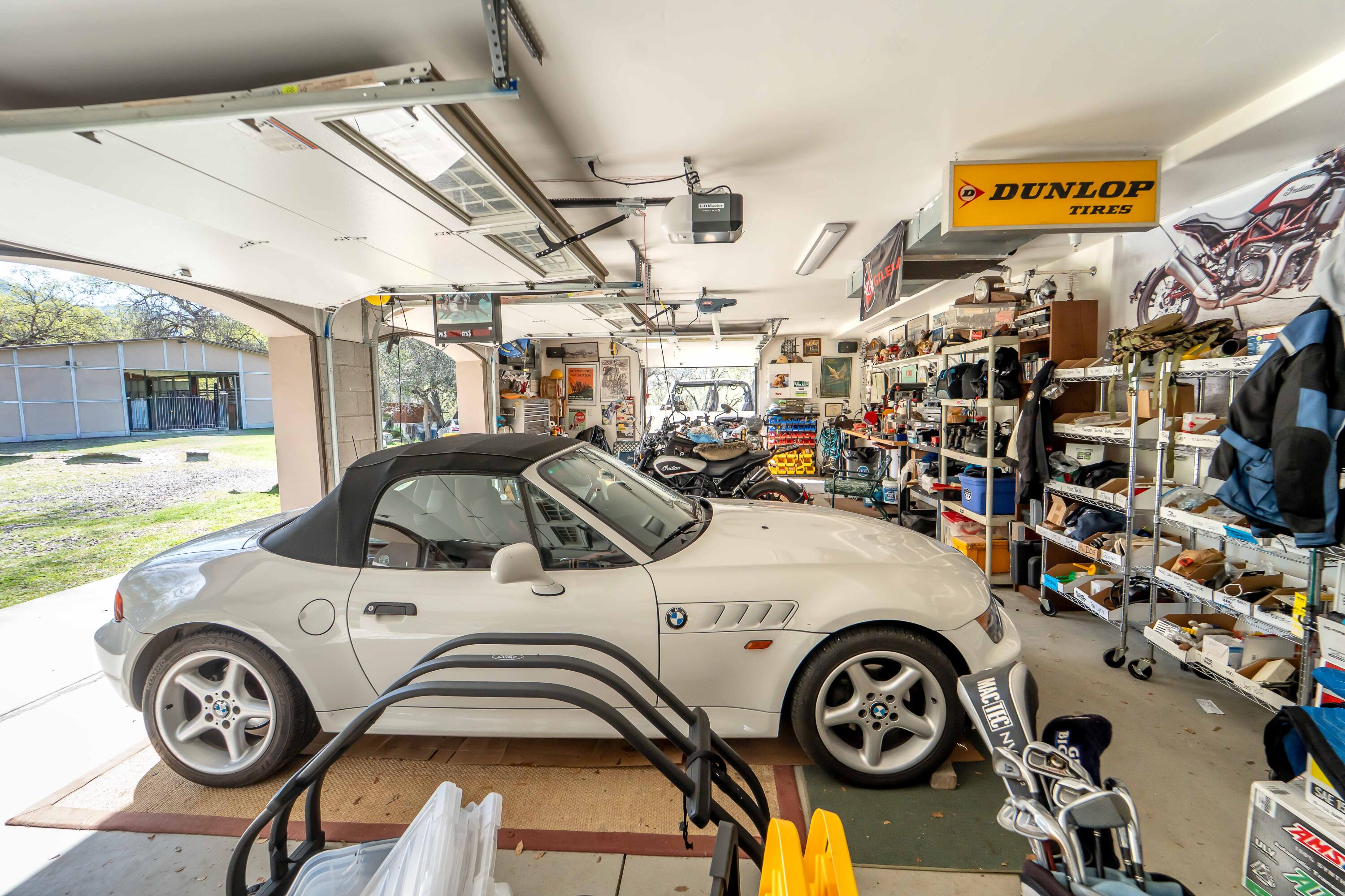 44294 Sequoia Oaks Dr, Three Rivers, CA 93271