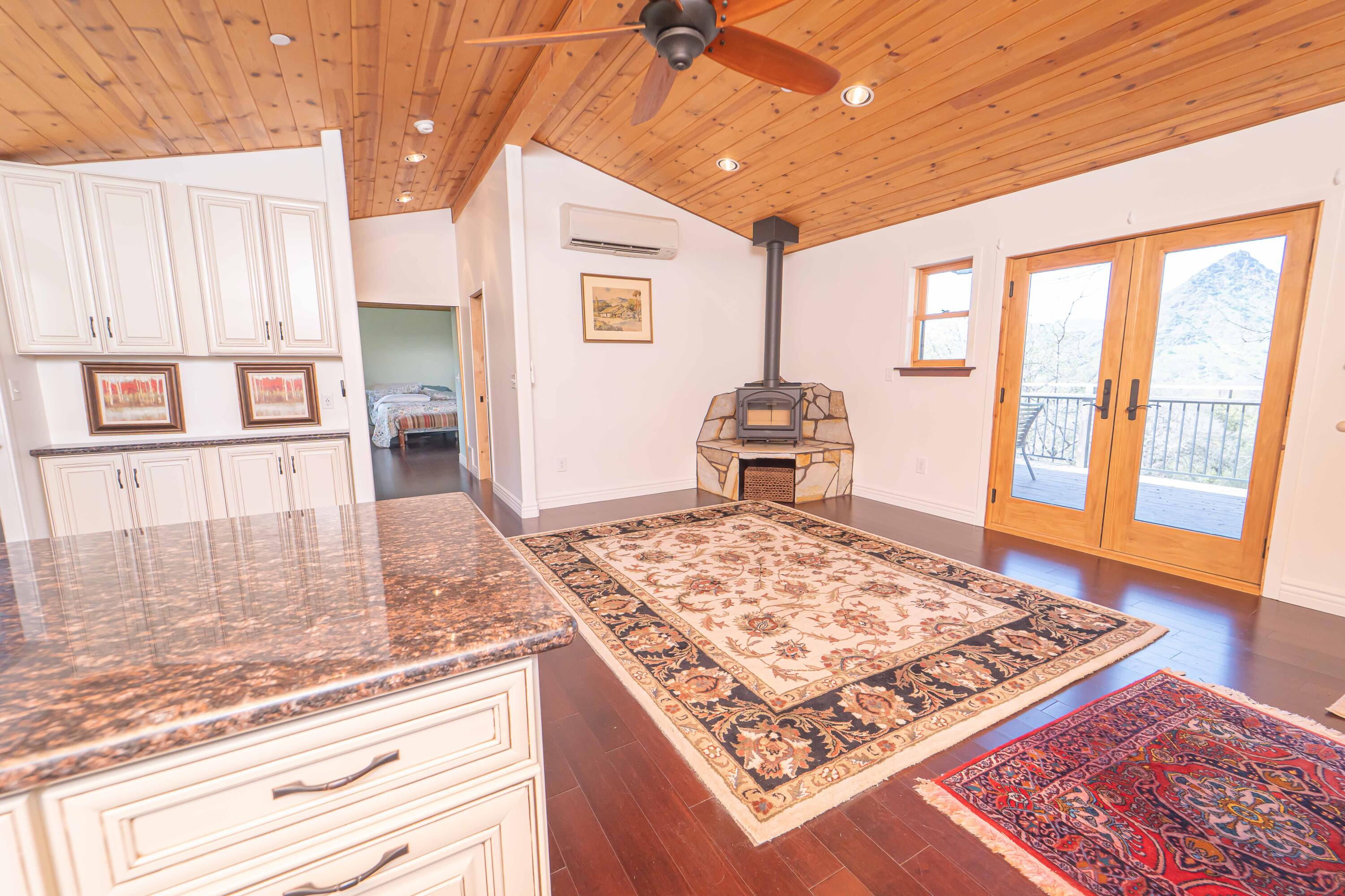 44294 Sequoia Oaks Dr, Three Rivers, CA 93271