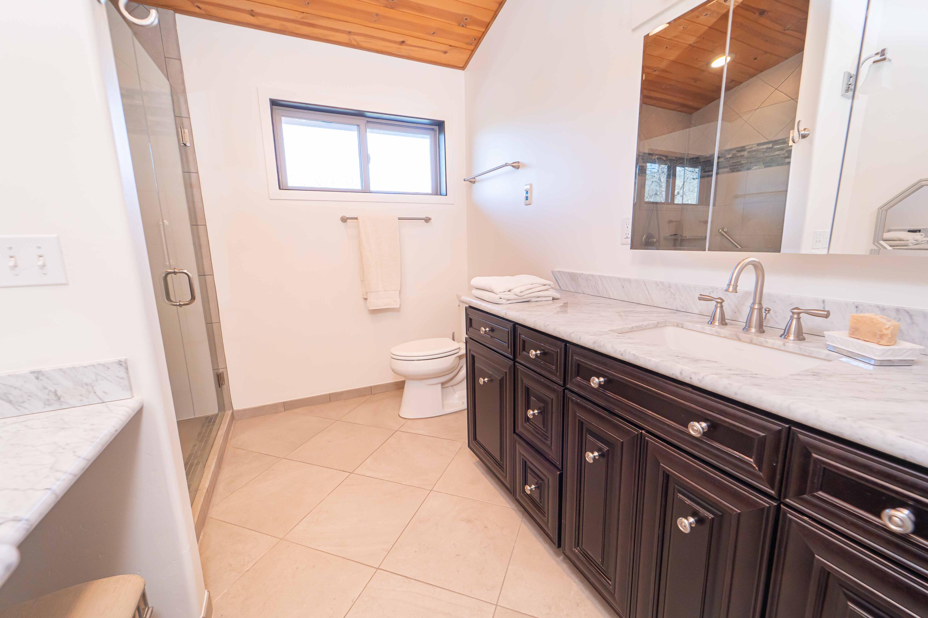 44294 Sequoia Oaks Dr, Three Rivers, CA 93271