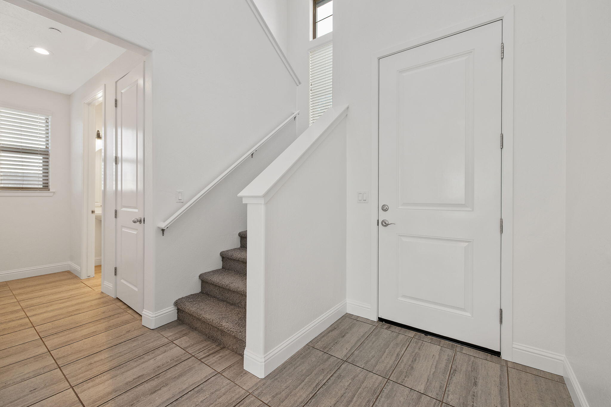 4411 S Ernest St, Visalia, CA 93277