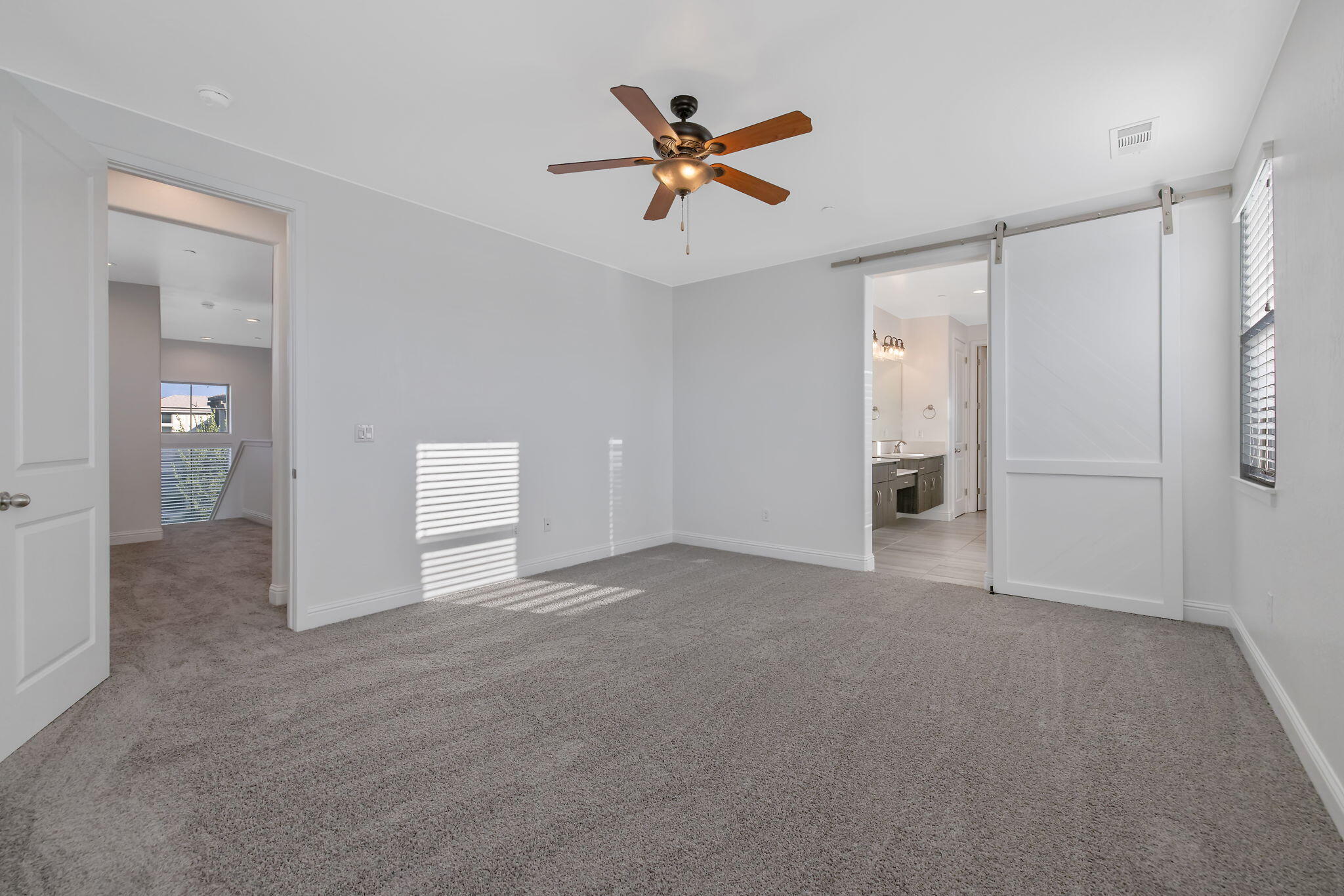 4411 S Ernest St, Visalia, CA 93277