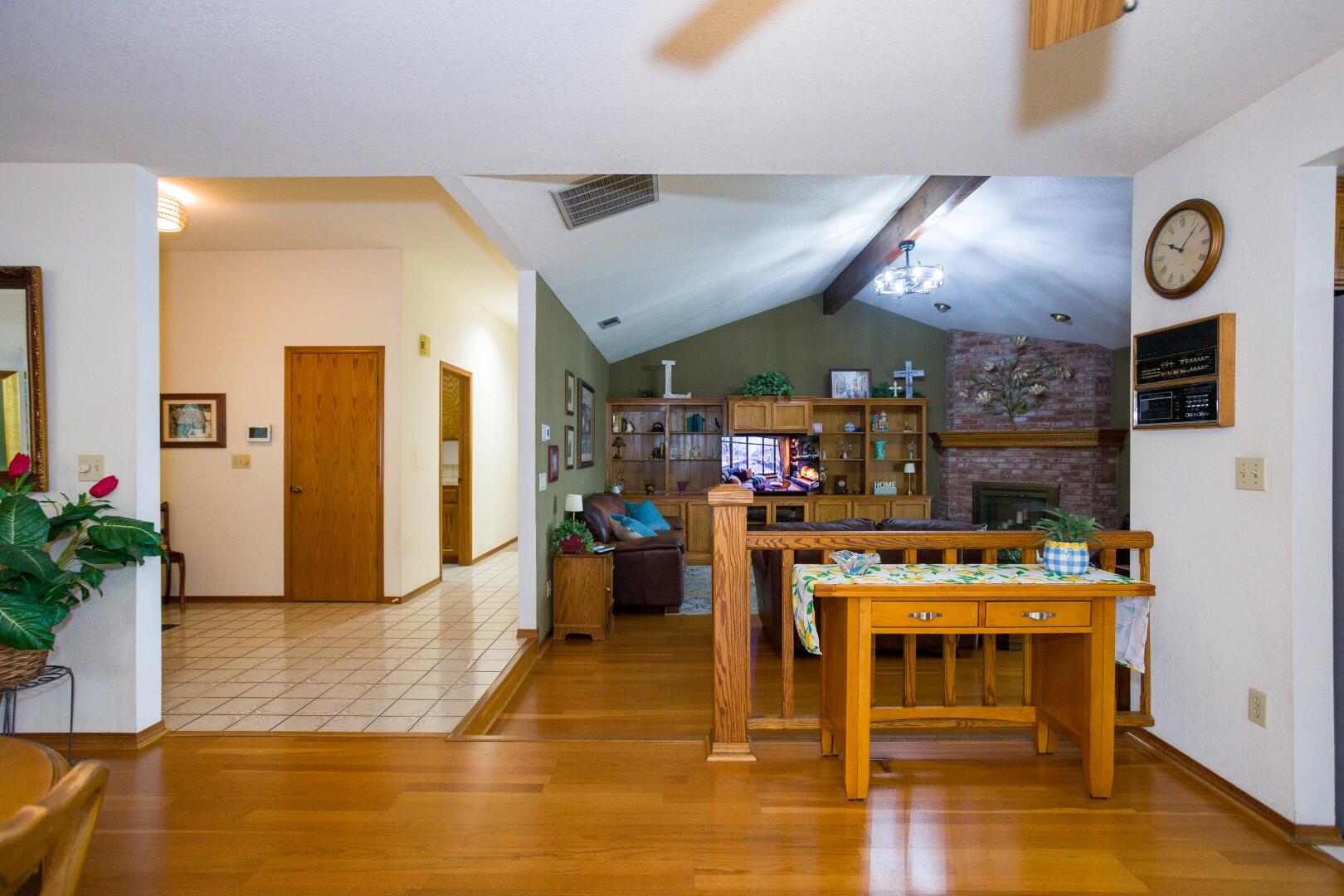 434 N Jennifer Way, Porterville, CA 93257