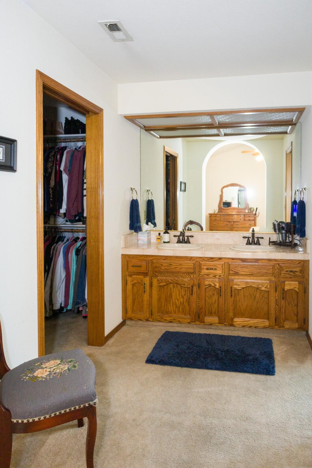 434 N Jennifer Way, Porterville, CA 93257