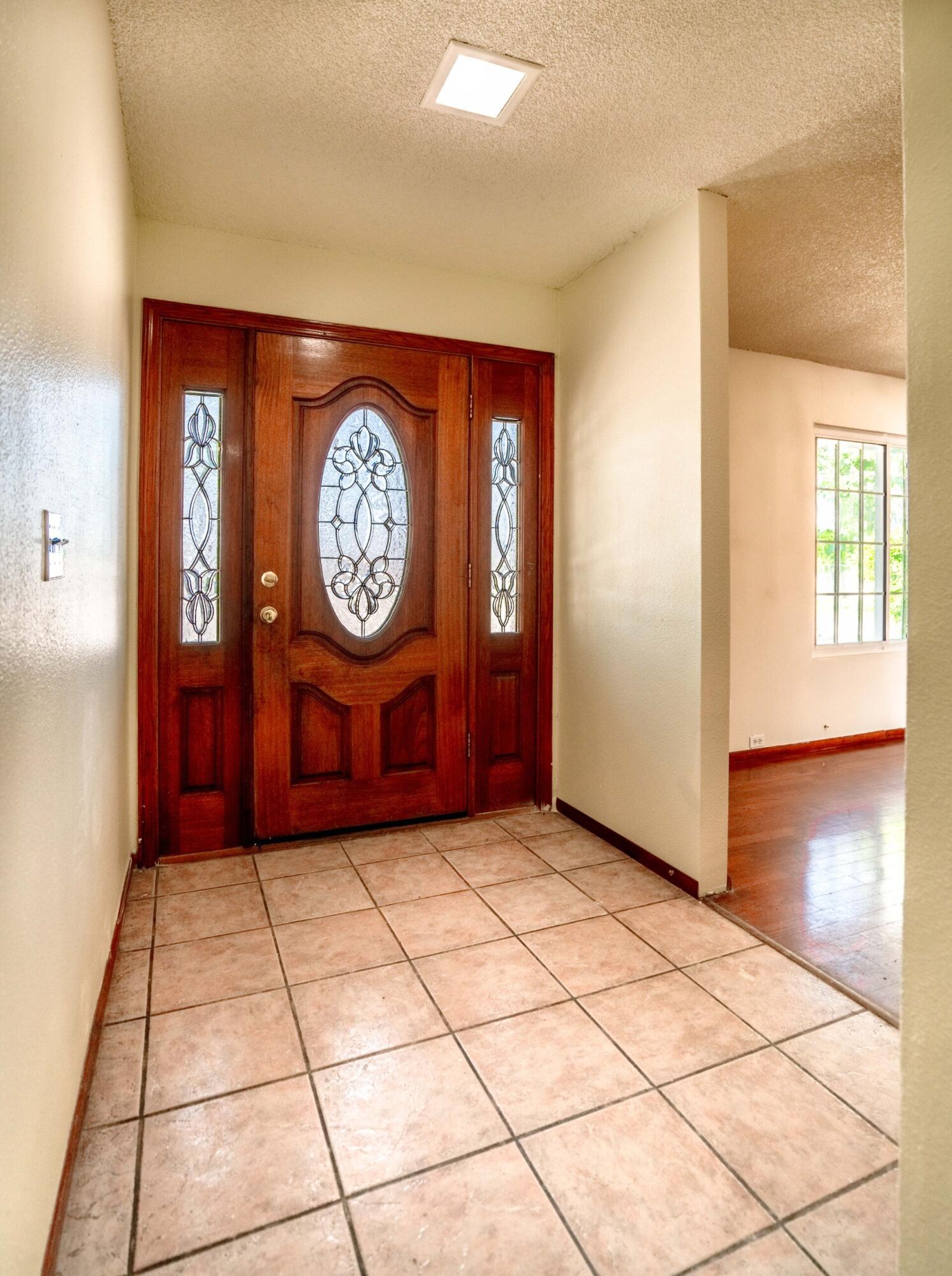 18234 Orange Belt Dr, Porterville, CA 93257