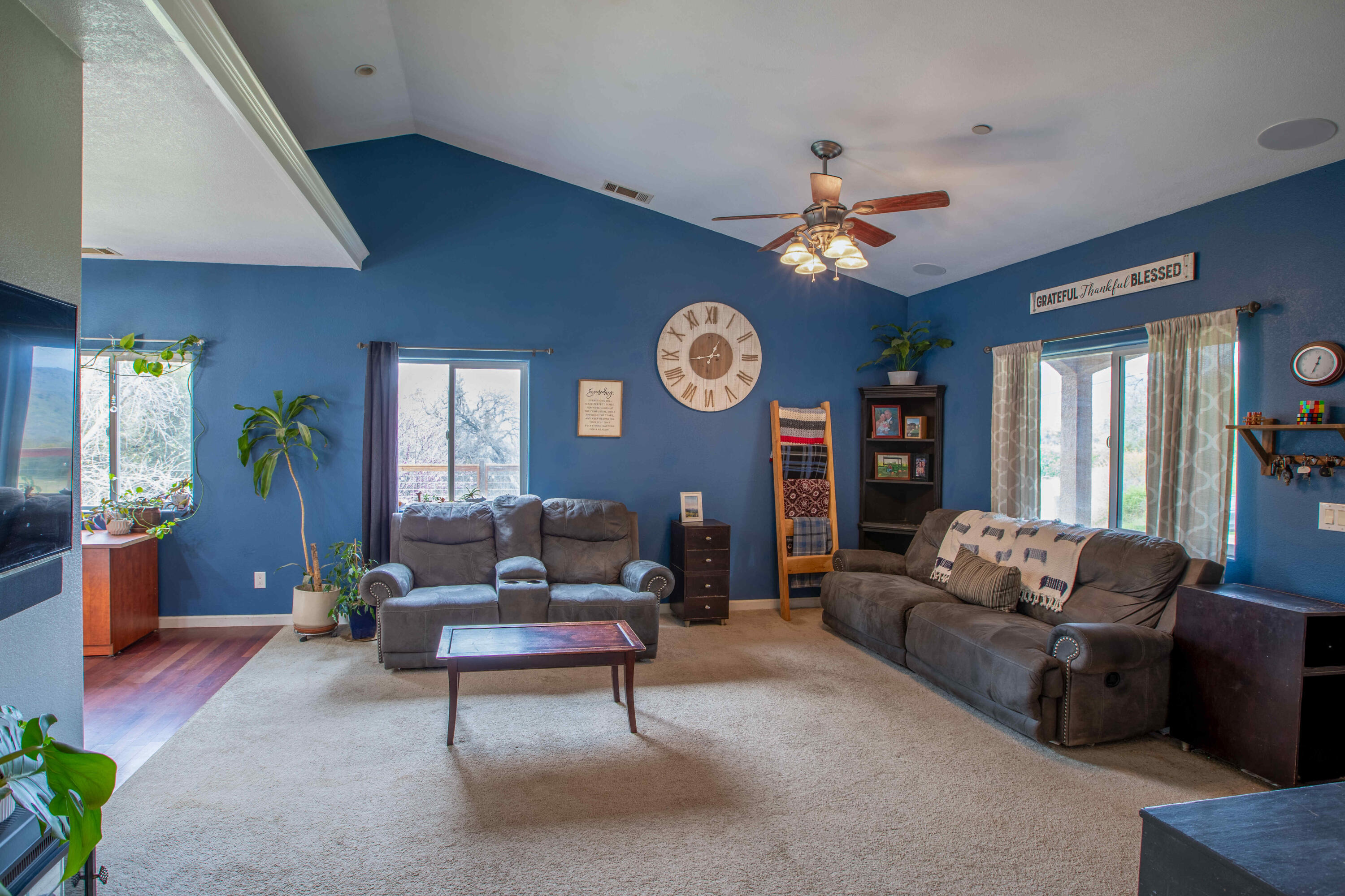 39313 Squaw Valley Rd, Yokuts Valley, CA 93675