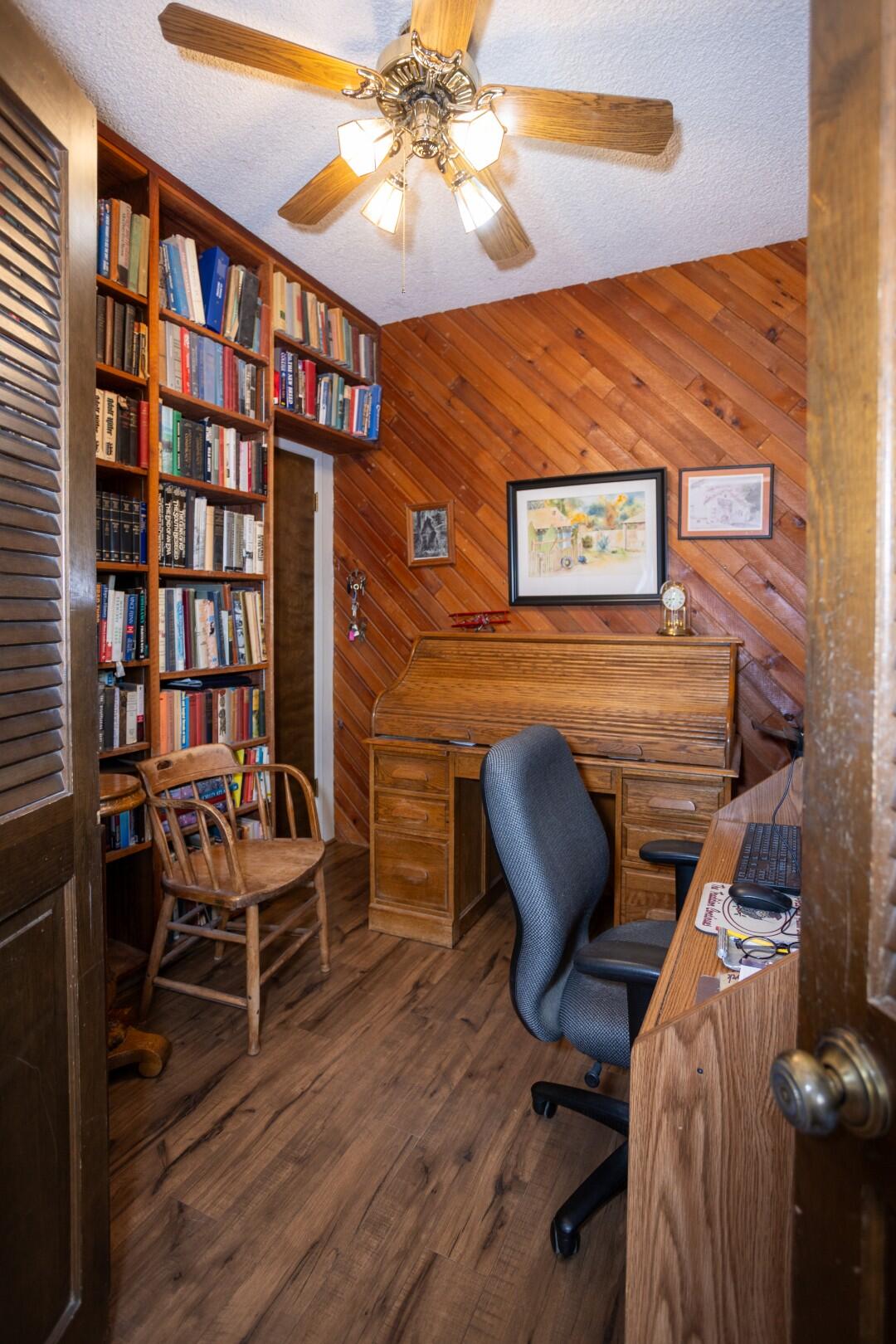 16021 Cattle Dr, Springville, CA 93265