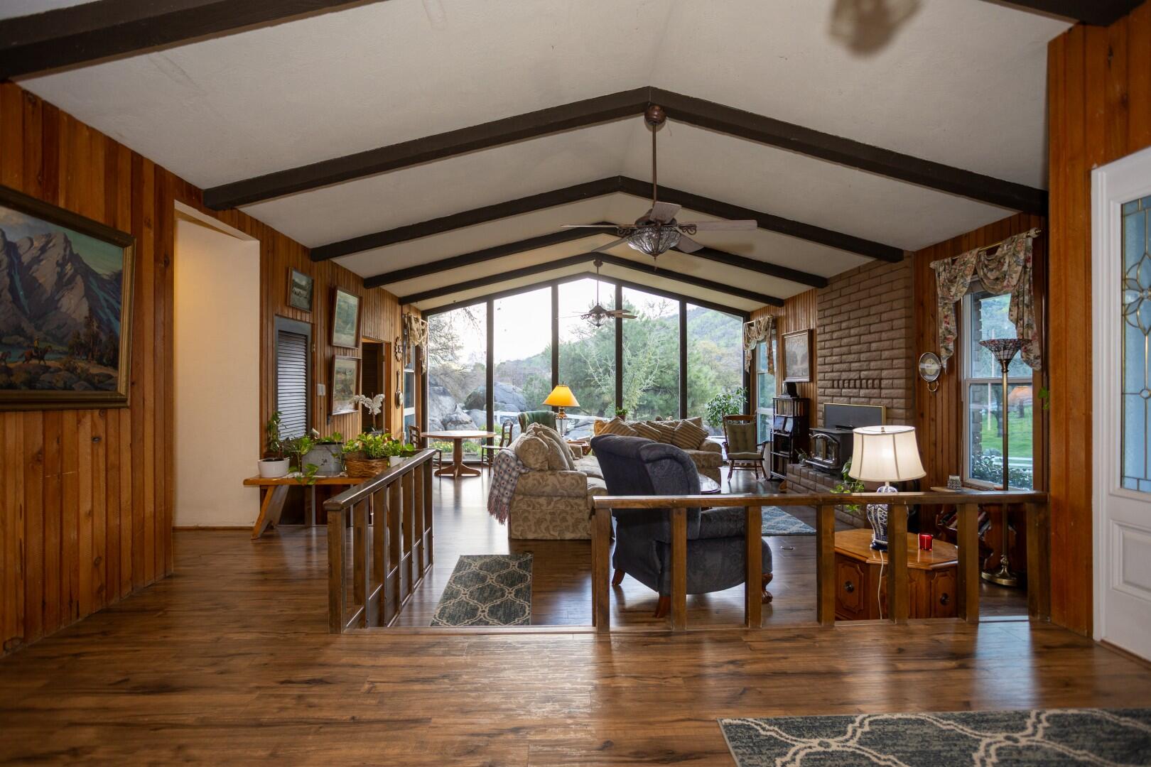 16021 Cattle Dr, Springville, CA 93265