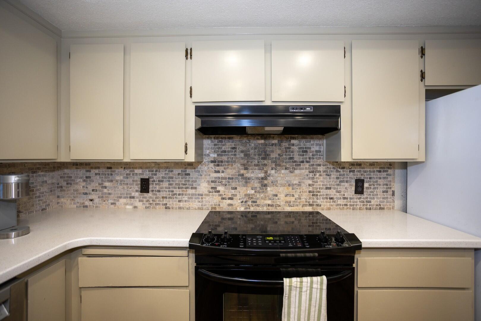 16021 Cattle Dr, Springville, CA 93265