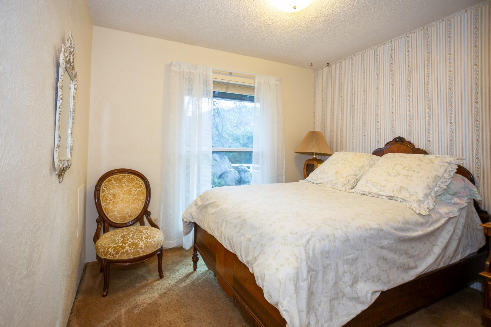 16021 Cattle Dr, Springville, CA 93265