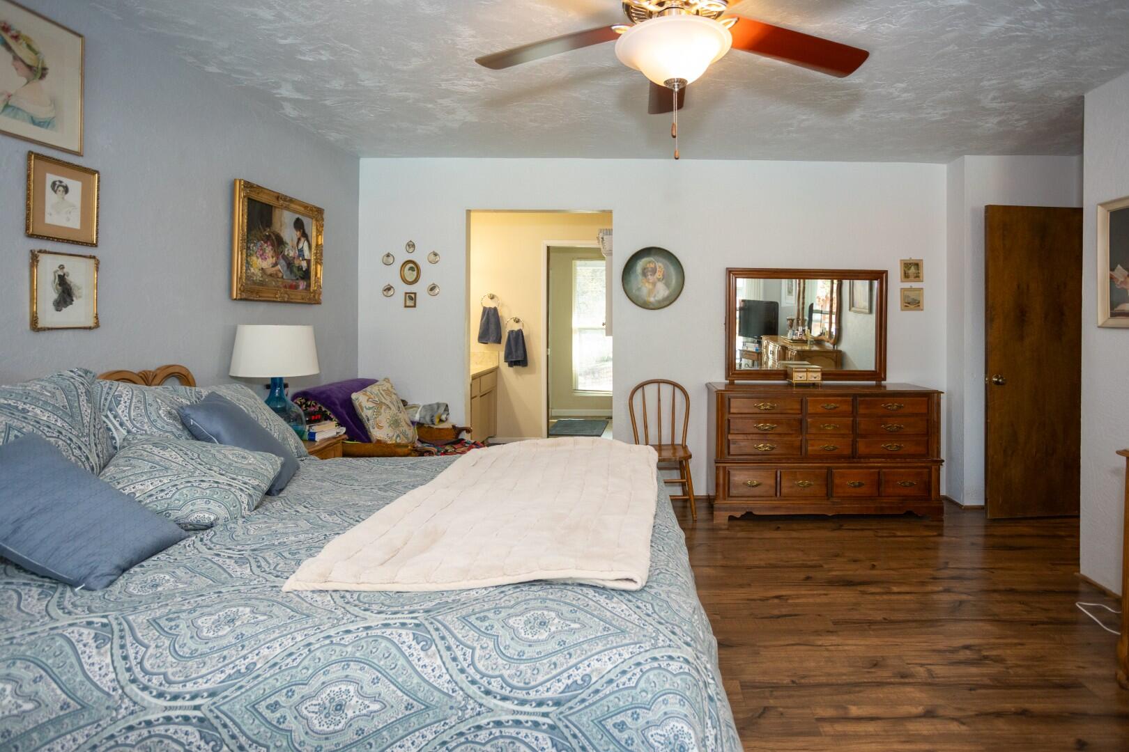 16021 Cattle Dr, Springville, CA 93265